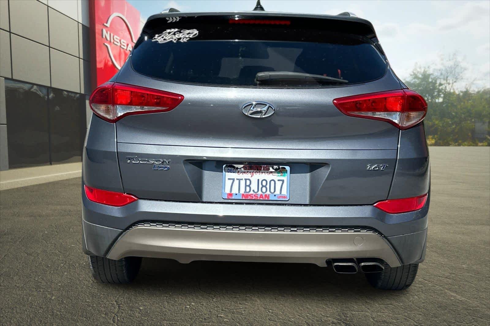 Thumbnail: 2017 Hyundai Tucson - 8