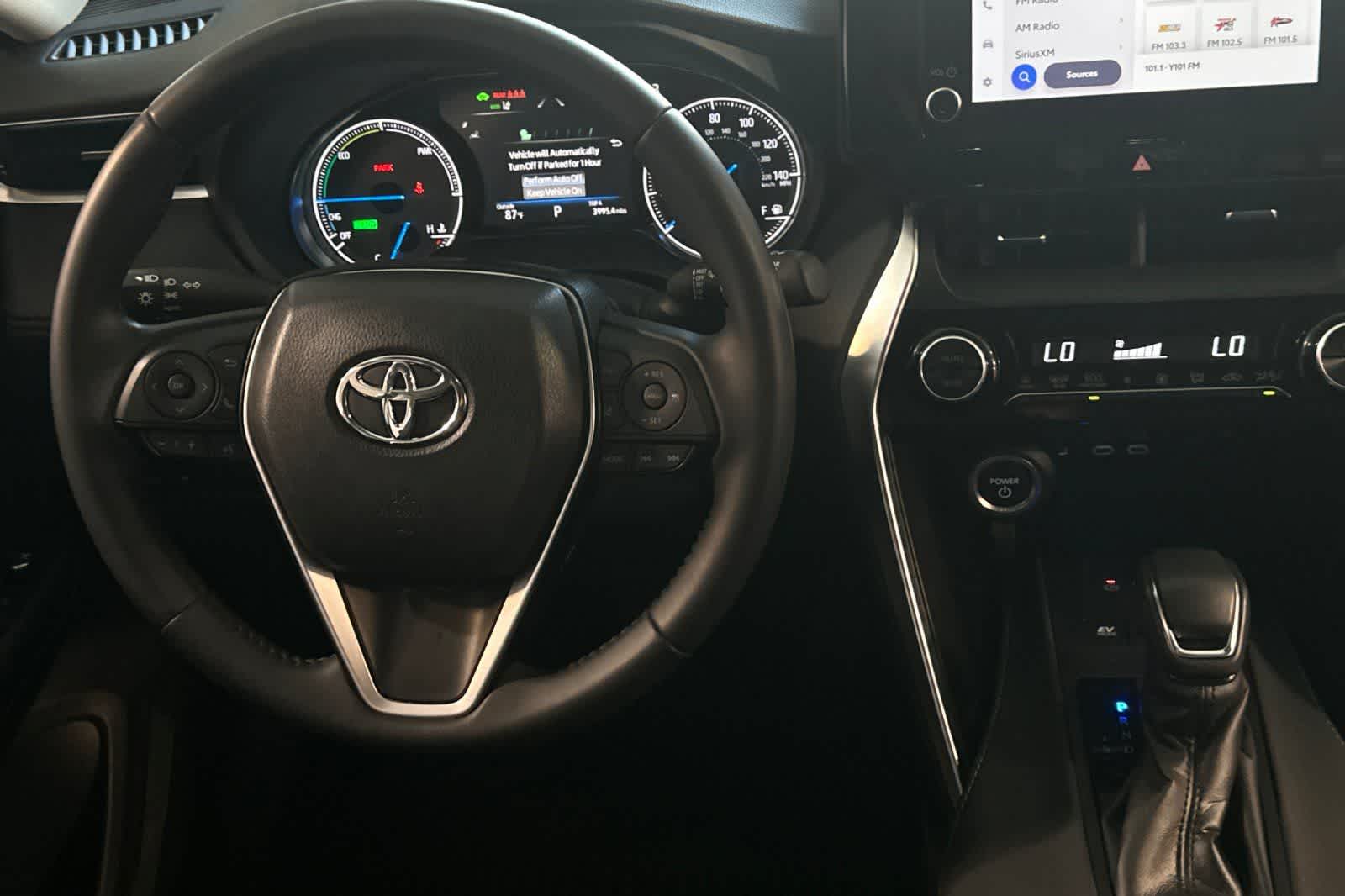 Thumbnail: 2024 Toyota Venza - 16