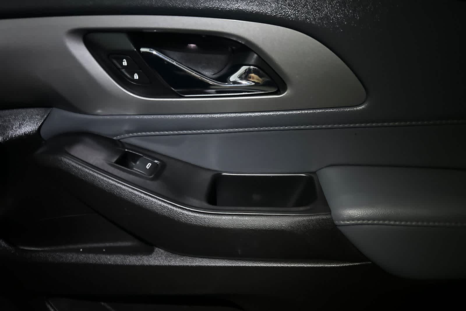 Thumbnail: 2019 Chevrolet Traverse - 22