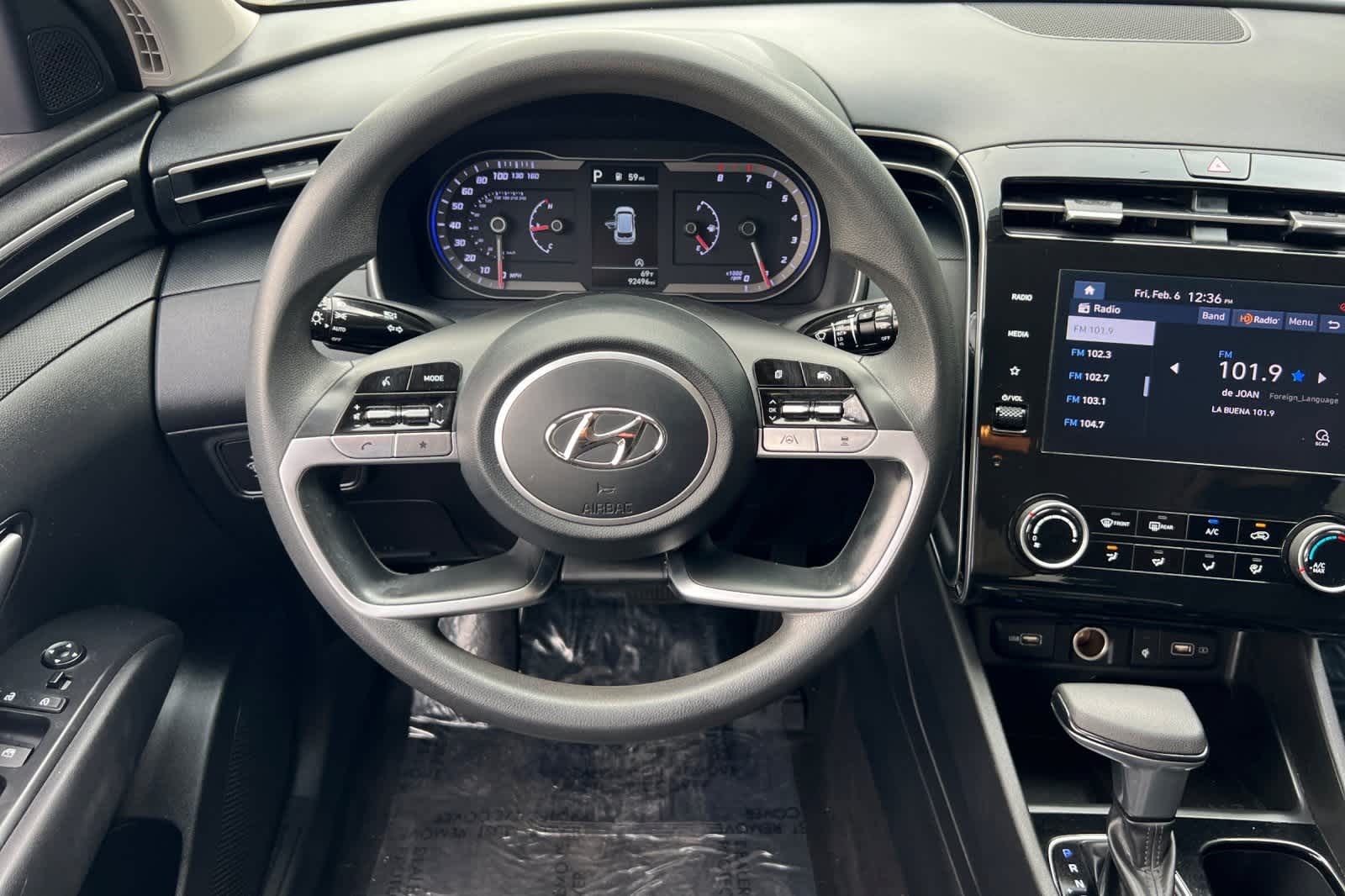 Thumbnail: 2023 Hyundai Tucson - 16