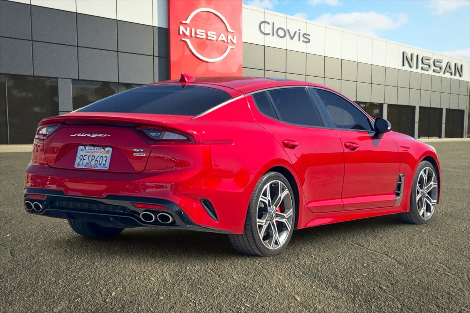 Thumbnail: 2018 Kia Stinger - 3