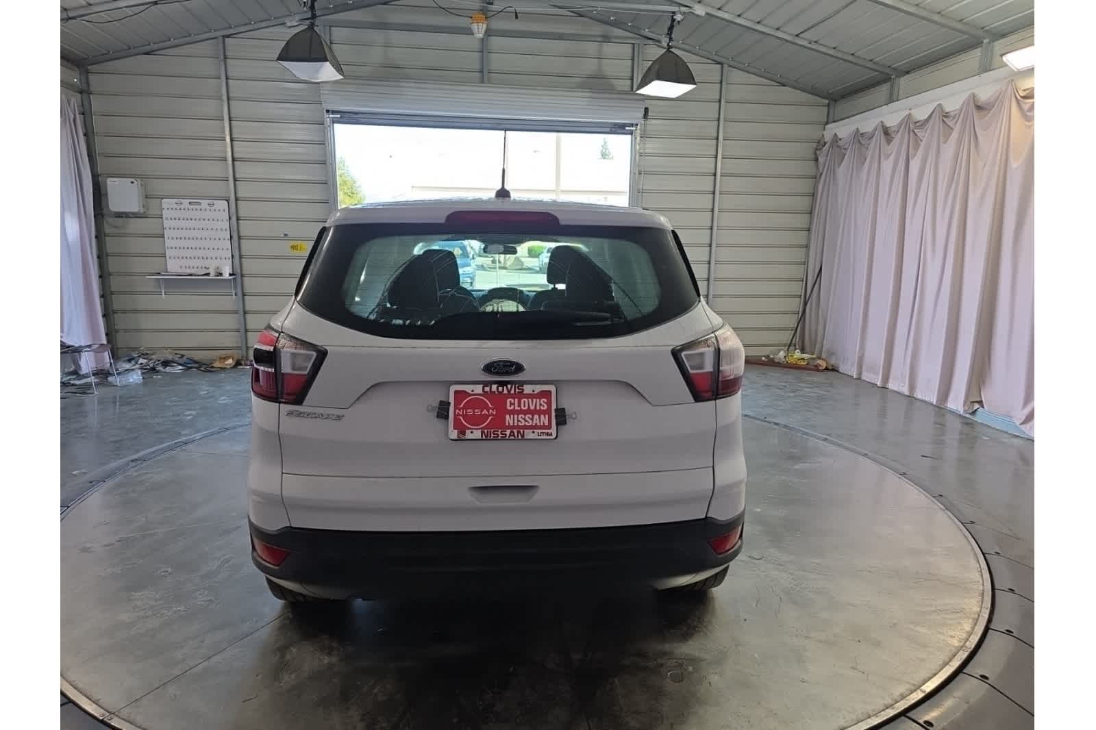 Thumbnail: 2017 Ford Escape - 9