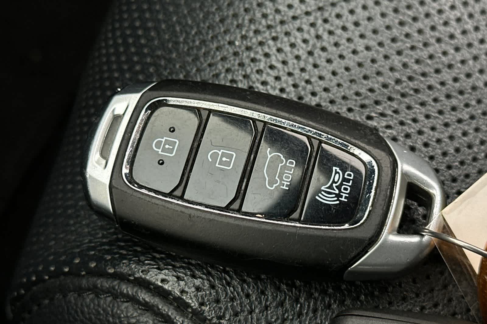 Thumbnail: 2020 Hyundai Santa Fe - 27