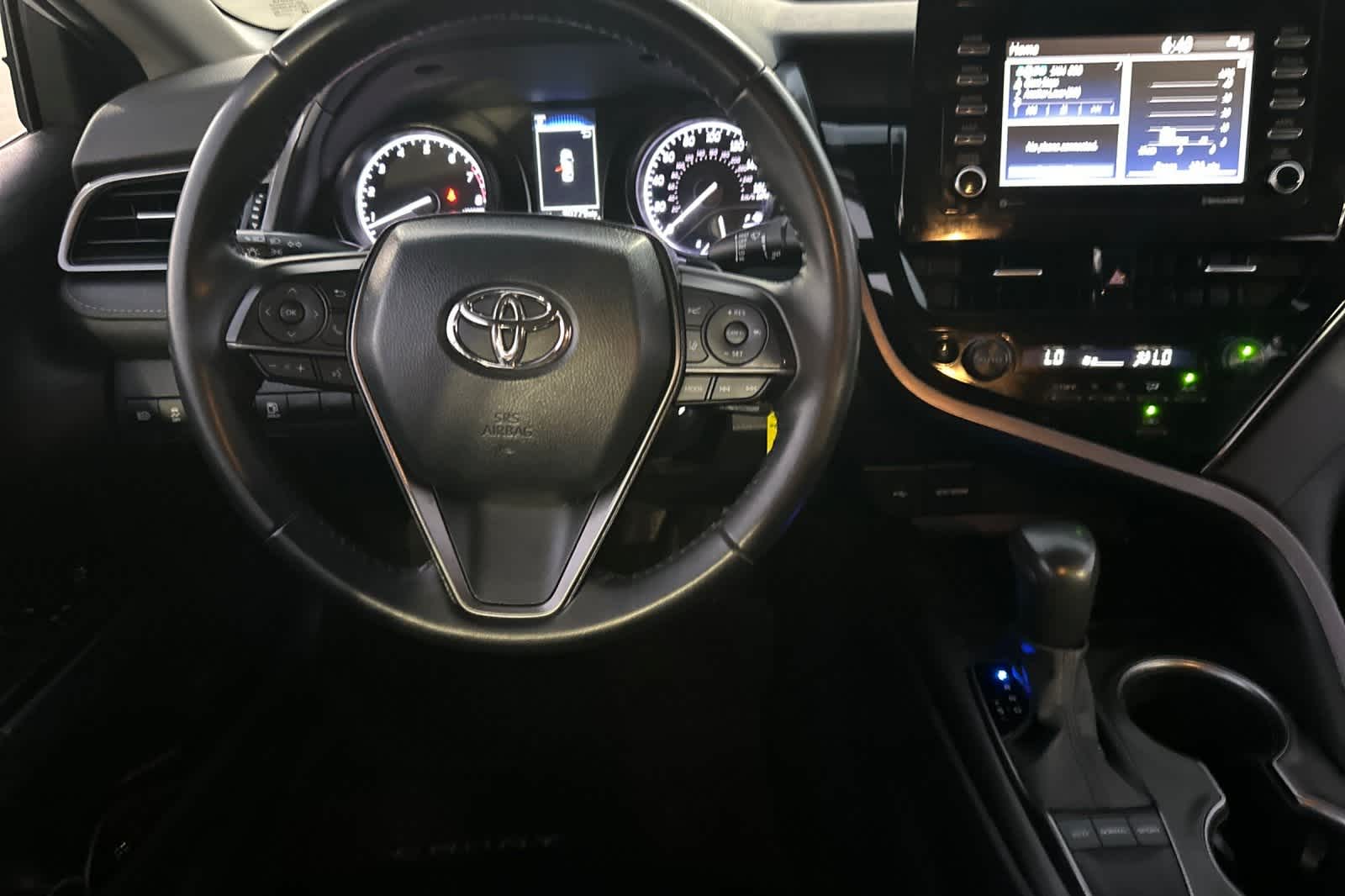 Thumbnail: 2023 Toyota Camry - 17