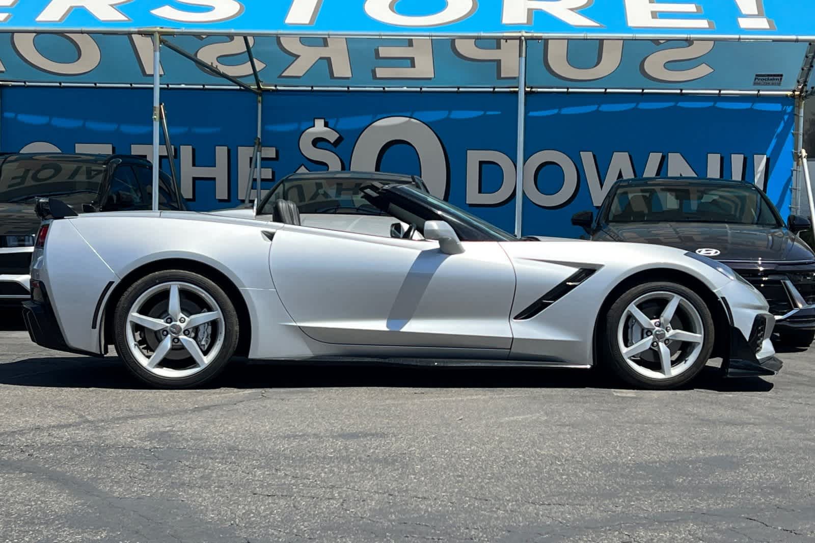 Thumbnail: 2014 Chevrolet Corvette - 9