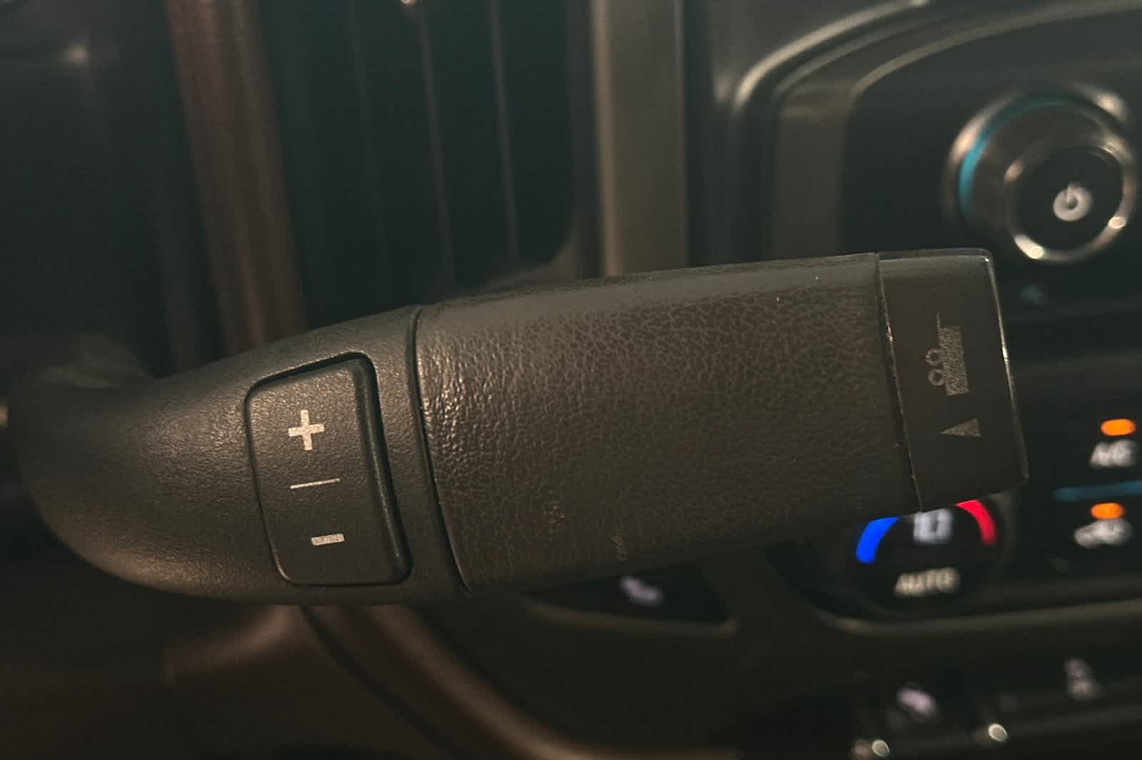 Thumbnail: 2014 Chevrolet Silverado 1500 - 24