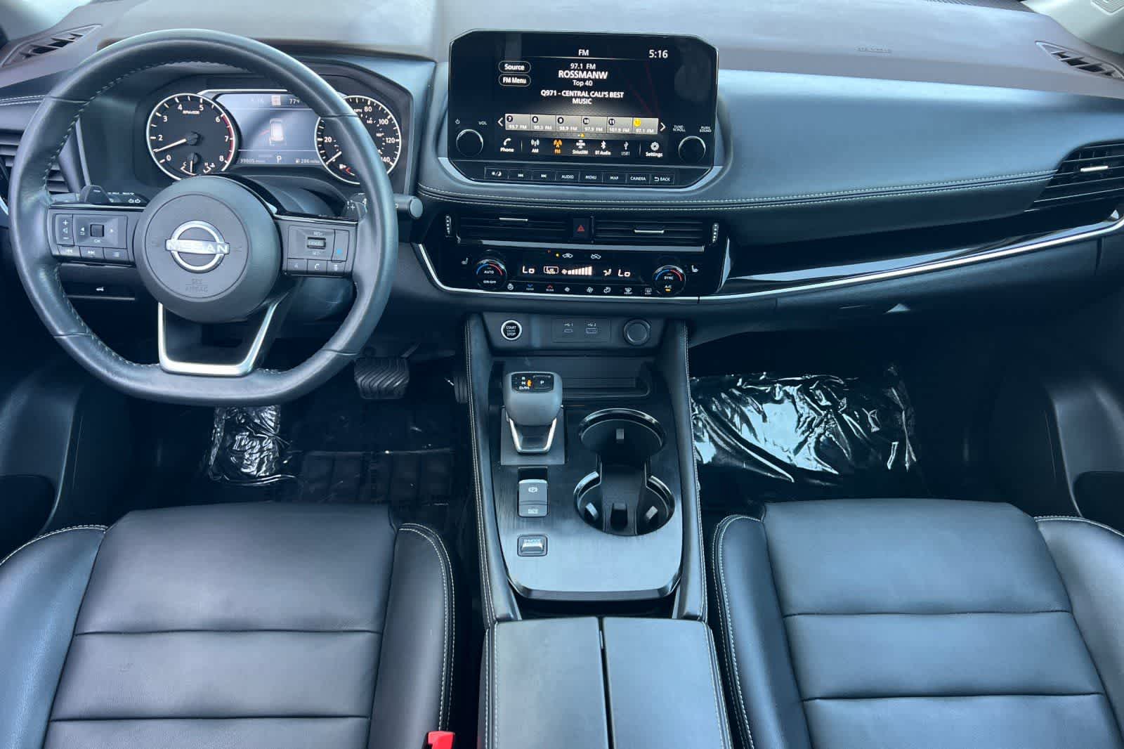 Thumbnail: 2022 Nissan Rogue - 4