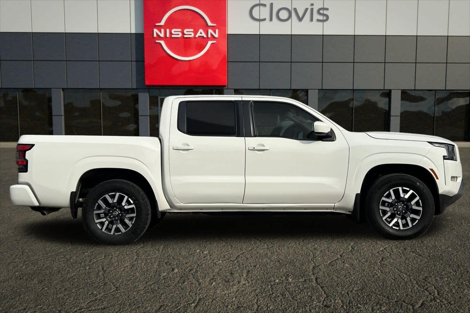 Thumbnail: 2023 Nissan Frontier - 9