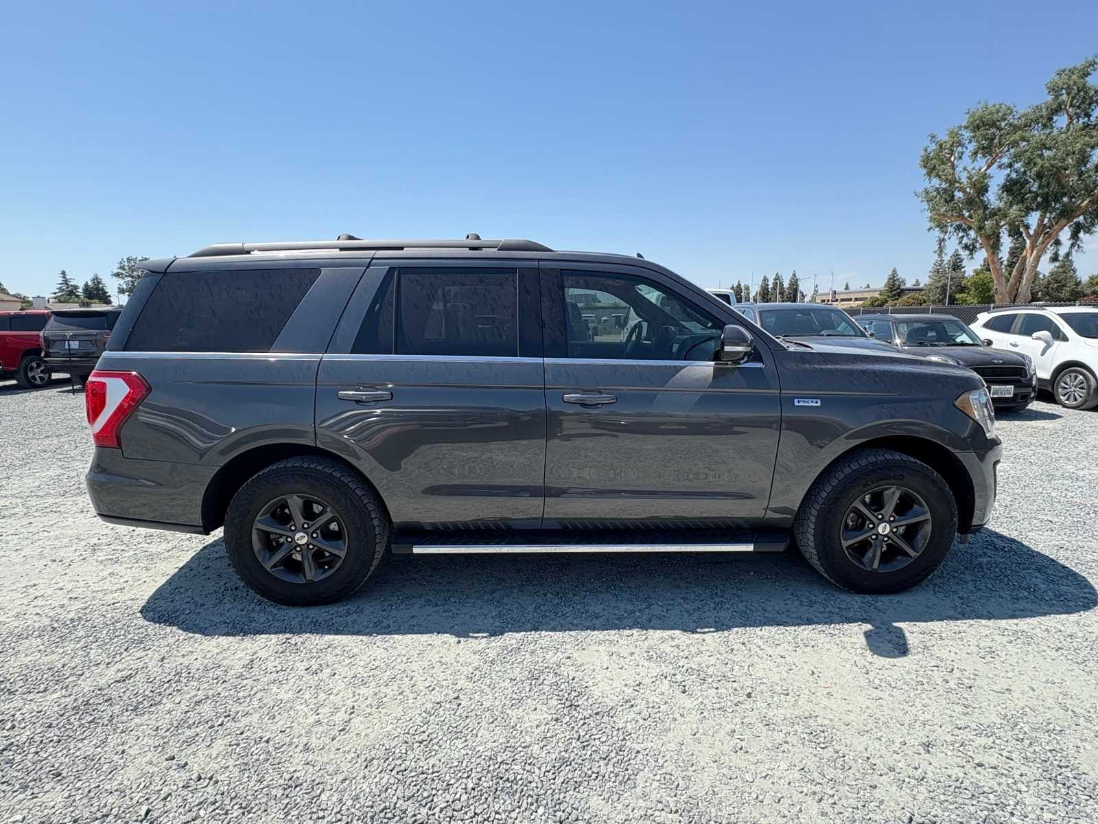 Thumbnail: 2018 Ford Expedition - 8