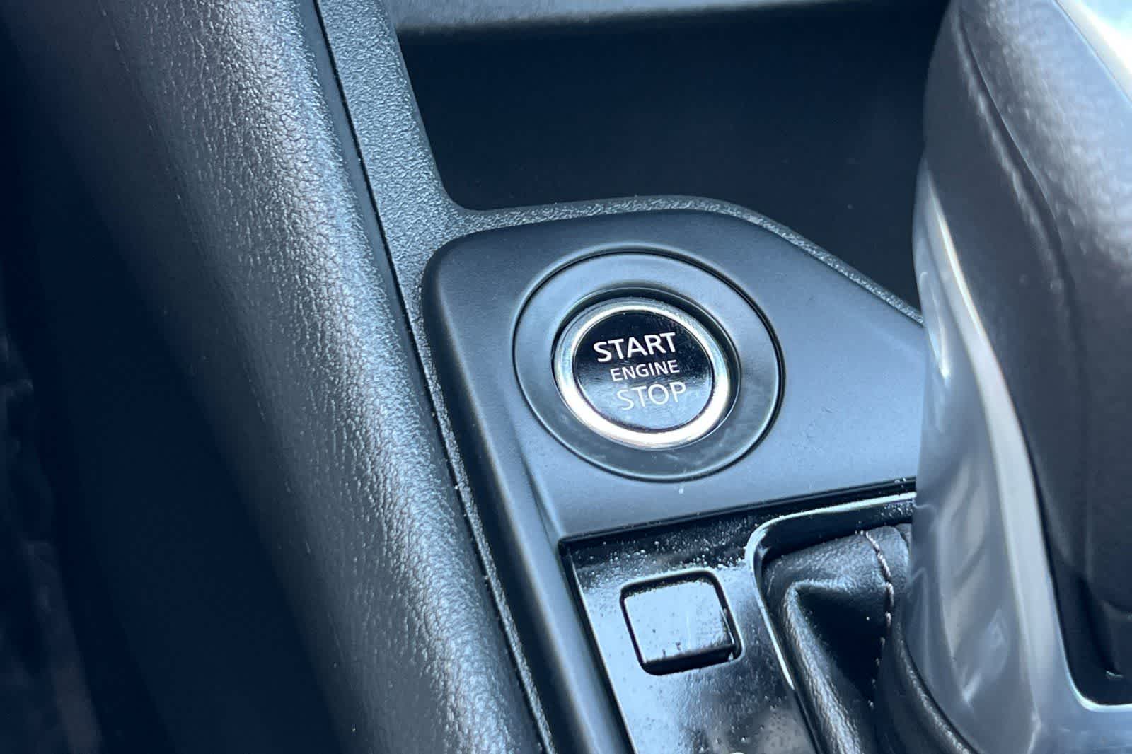 Thumbnail: 2025 Nissan Sentra - 25