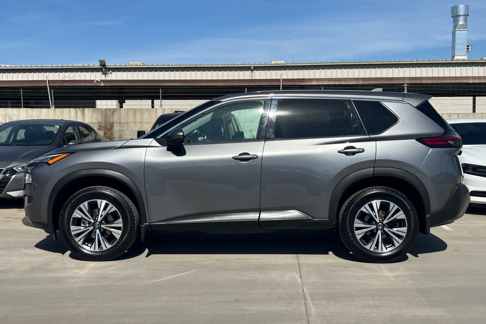 Thumbnail: 2021 Nissan Rogue - 6