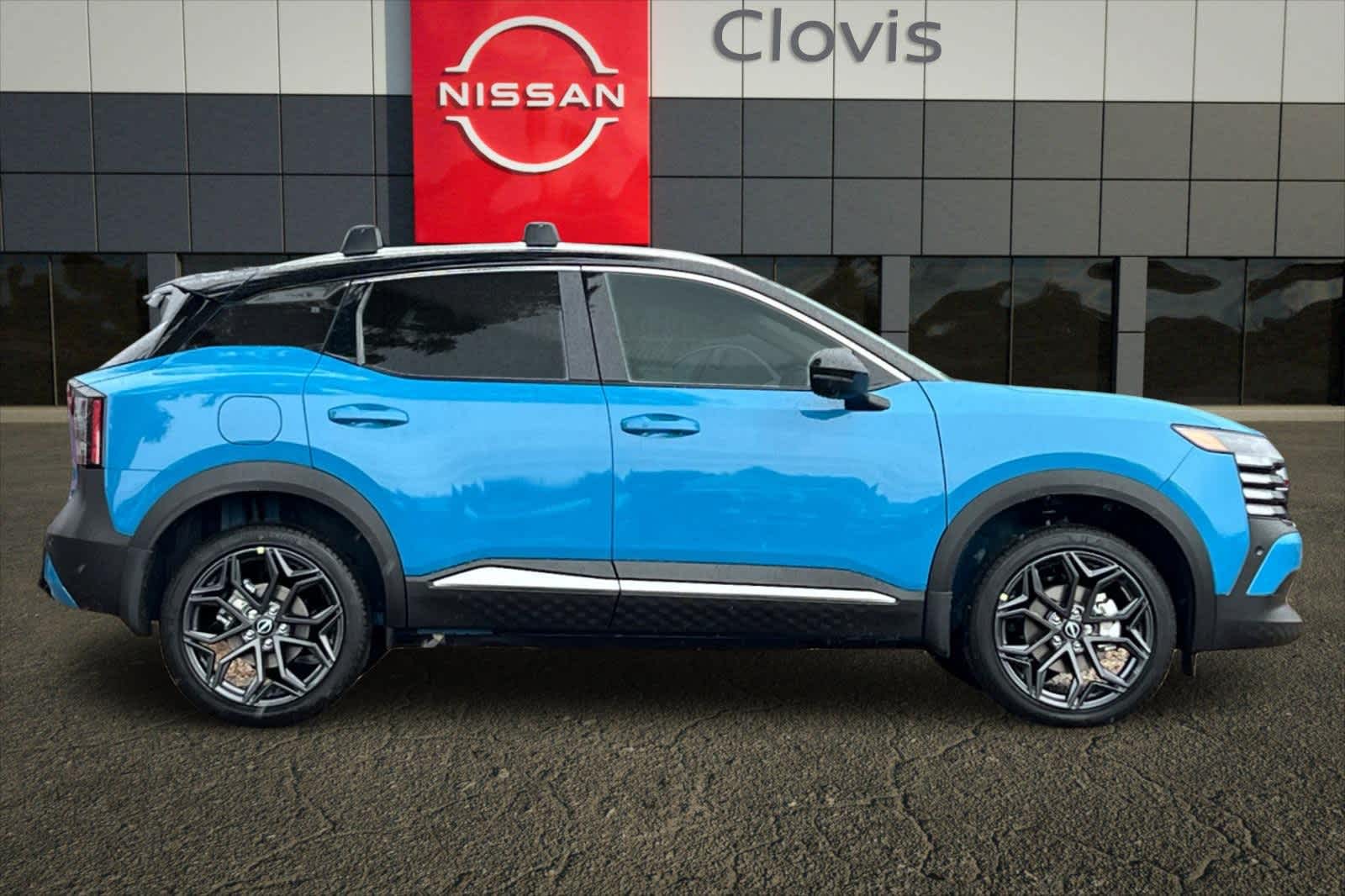 Thumbnail: 2026 Nissan Kicks - 9