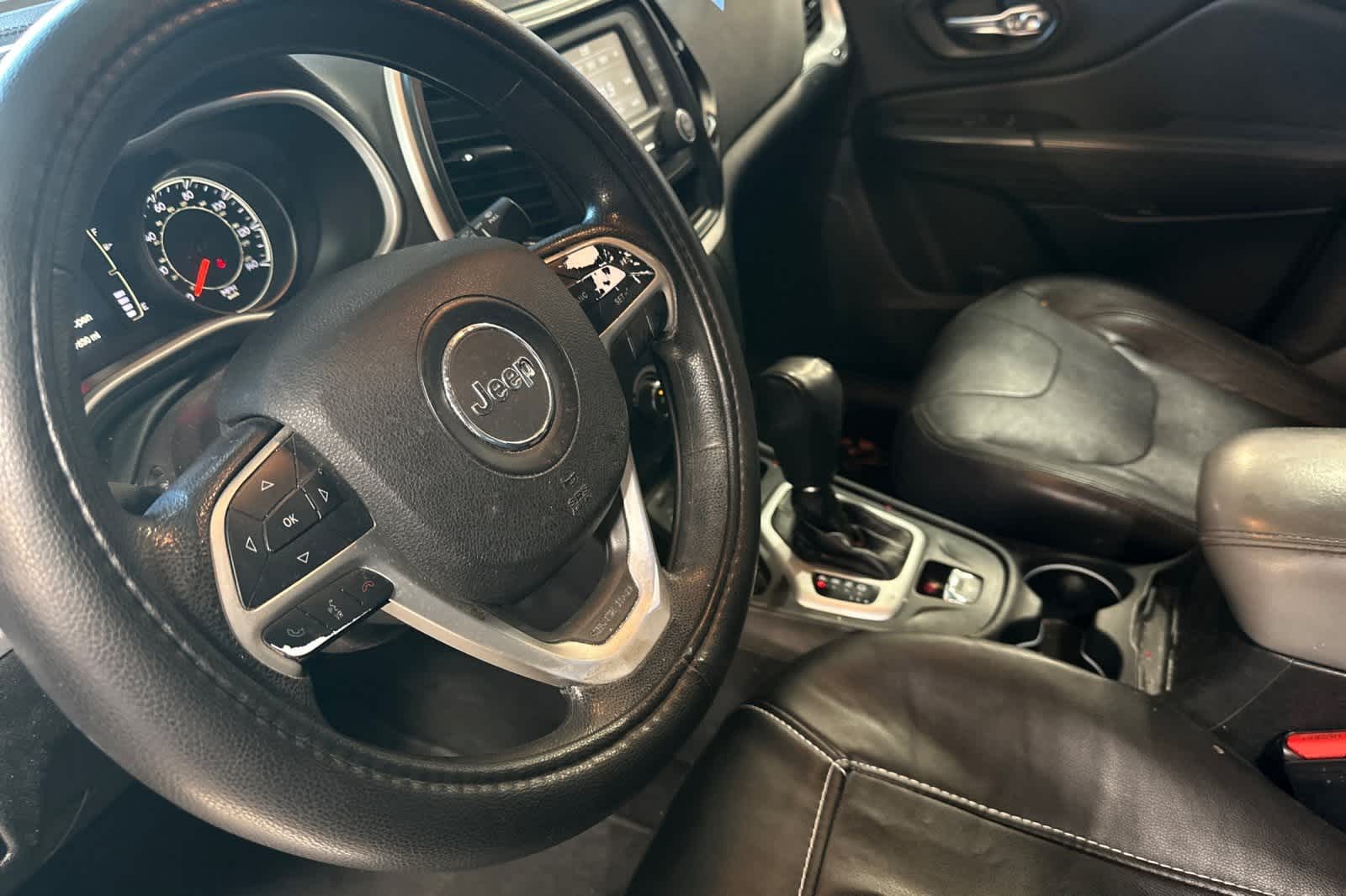 Thumbnail: 2014 Jeep Cherokee - 12