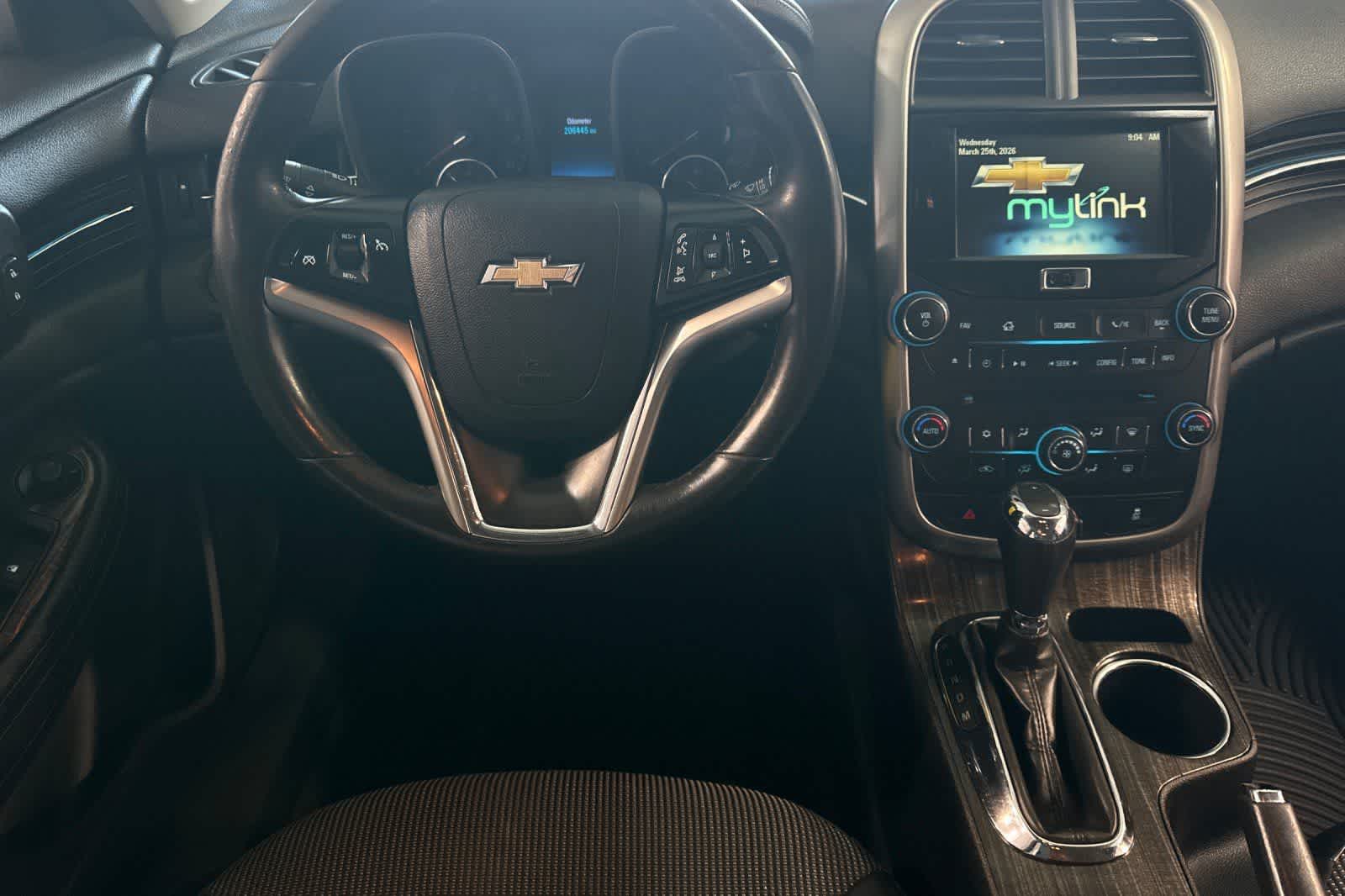Thumbnail: 2015 Chevrolet Malibu - 16