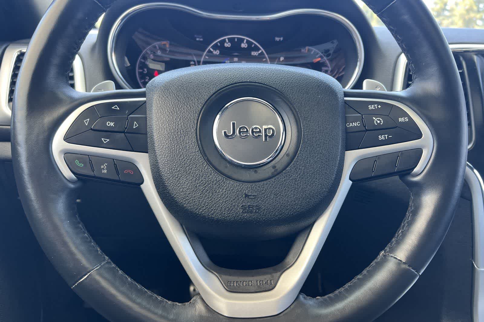 Thumbnail: 2015 Jeep Grand Cherokee - 29