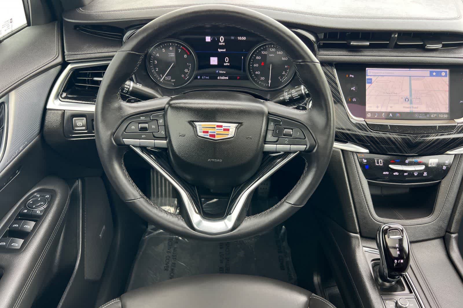 Thumbnail: 2025 Cadillac XT6 - 15