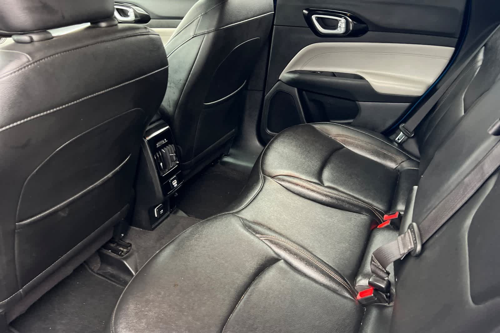 Thumbnail: 2023 Jeep Compass - 5