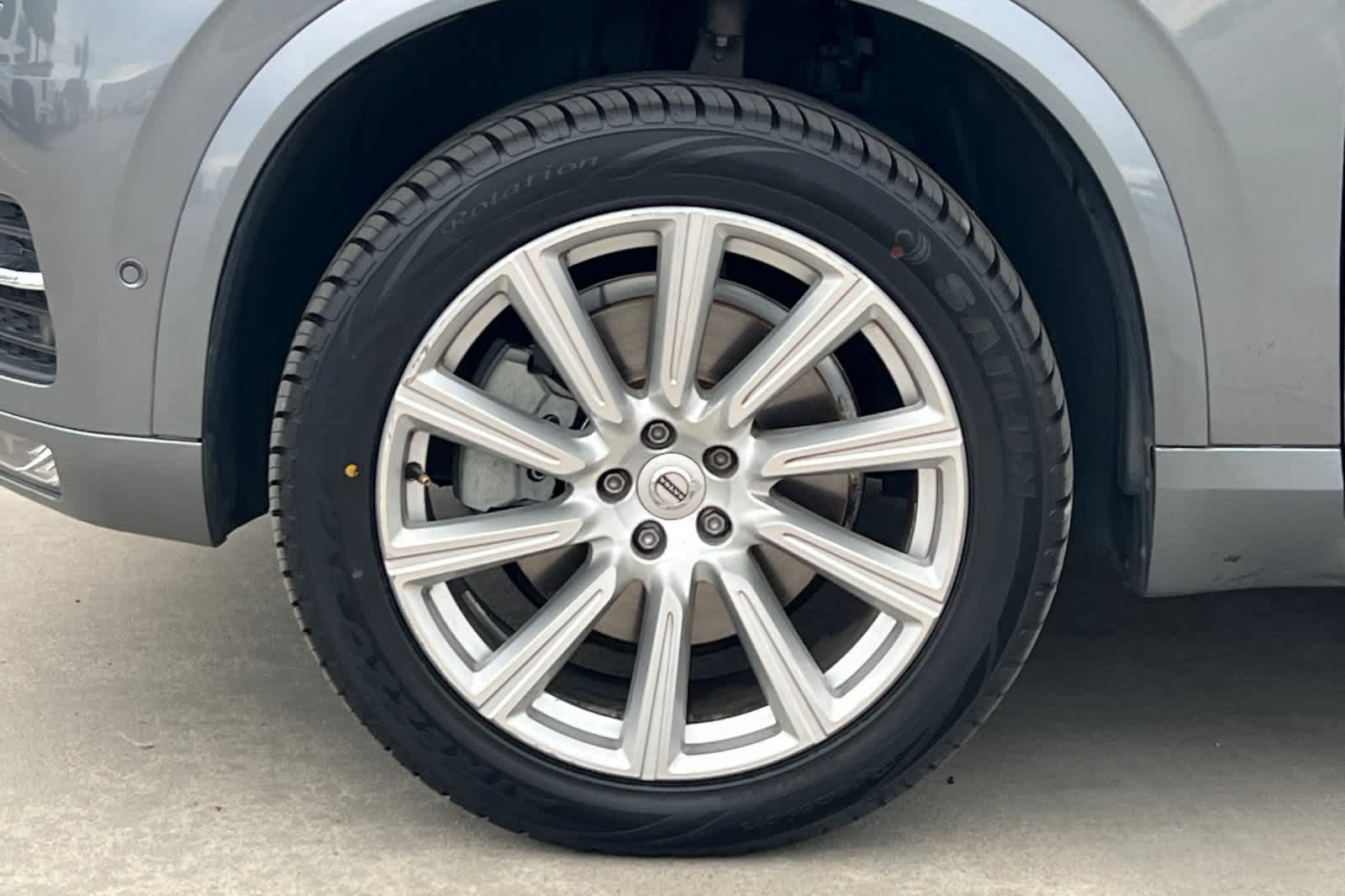 Thumbnail: 2016 Volvo XC90 - 29