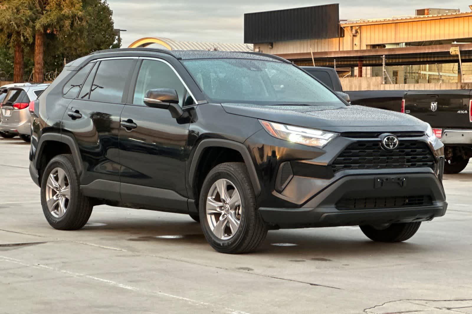 Thumbnail: 2025 Toyota RAV4 - 10