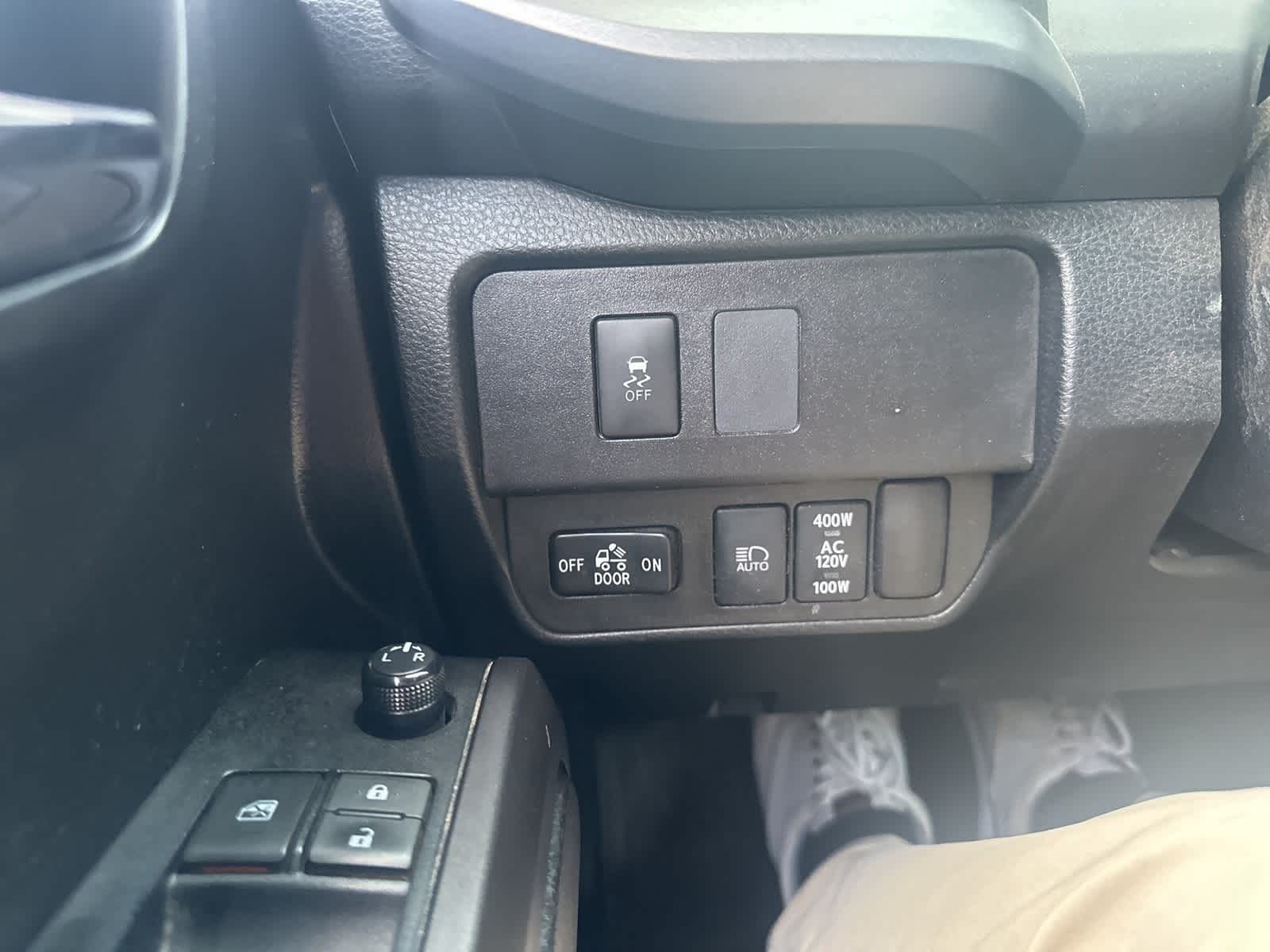 2021 Toyota Tacoma TRD Sport 25
