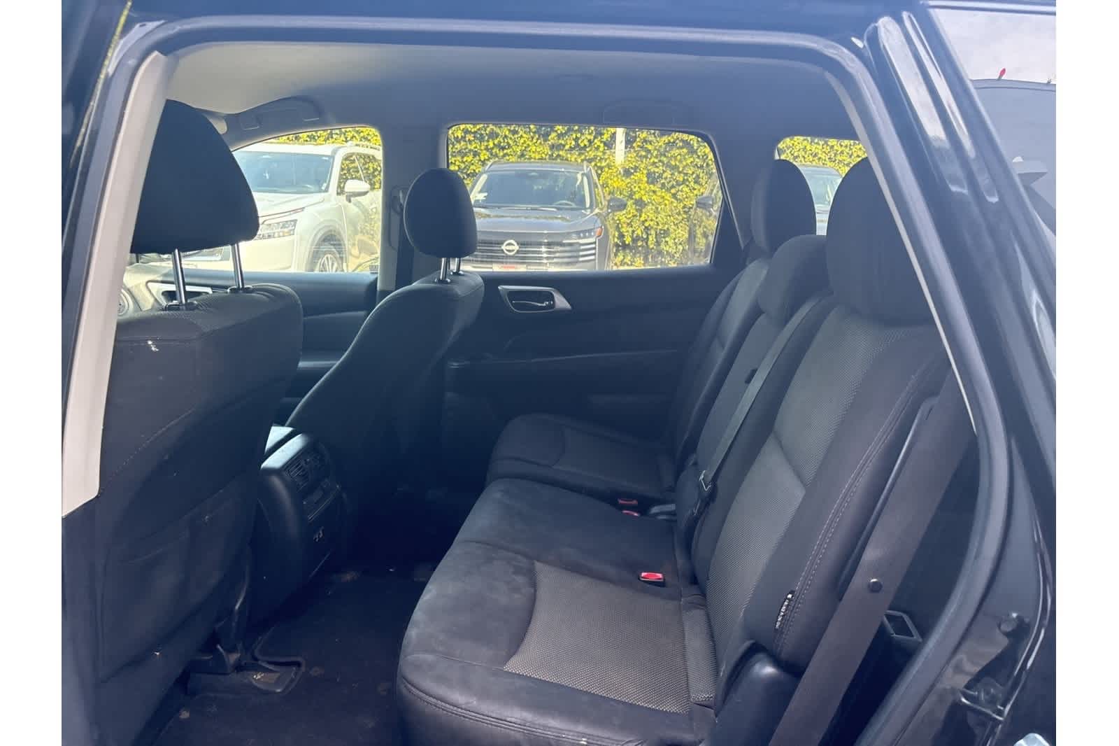 Thumbnail: 2020 Nissan Pathfinder - 5