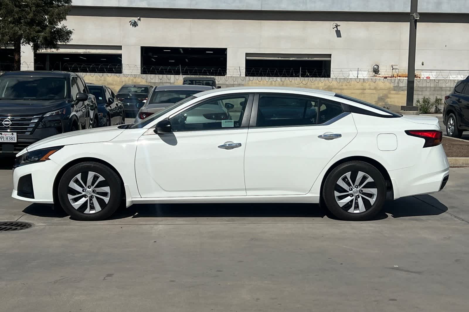 Thumbnail: 2024 Nissan Altima - 6