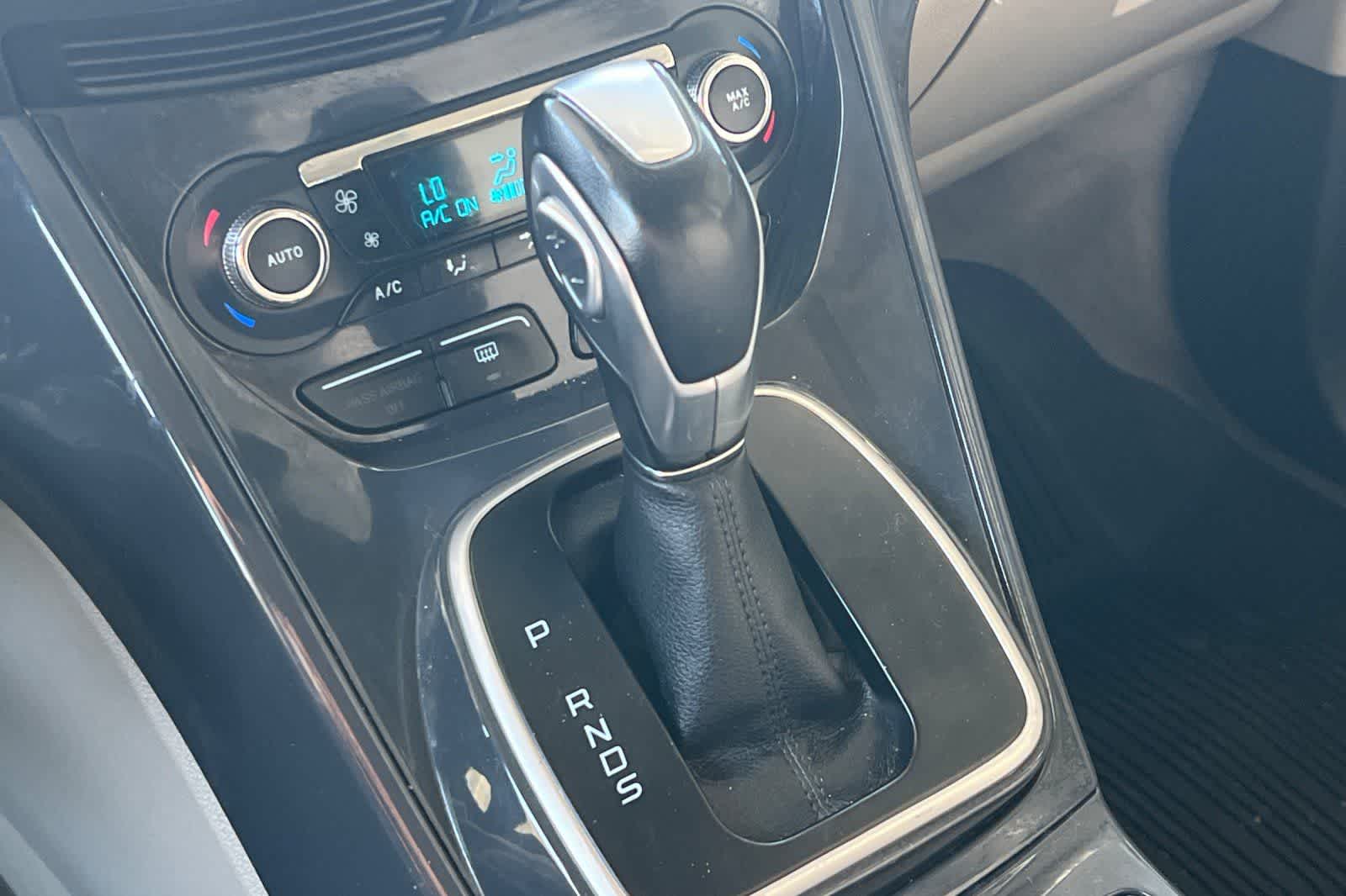 Thumbnail: 2014 Ford Escape - 24