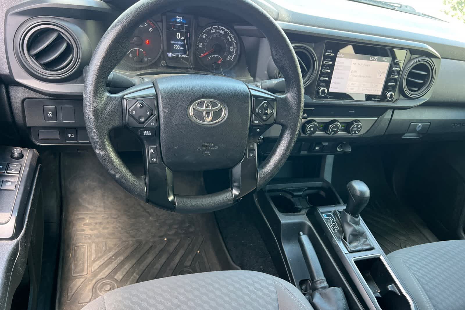 Thumbnail: 2022 Toyota Tacoma - 17