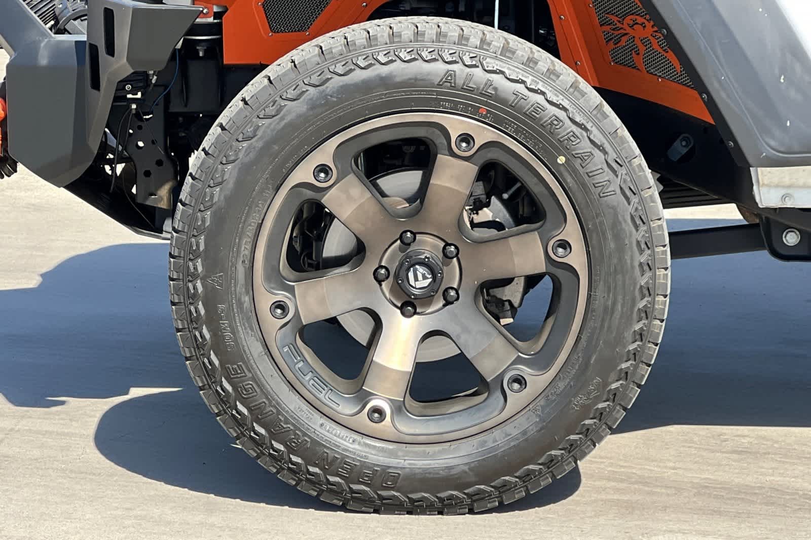 Thumbnail: 2019 Jeep Wrangler - 12