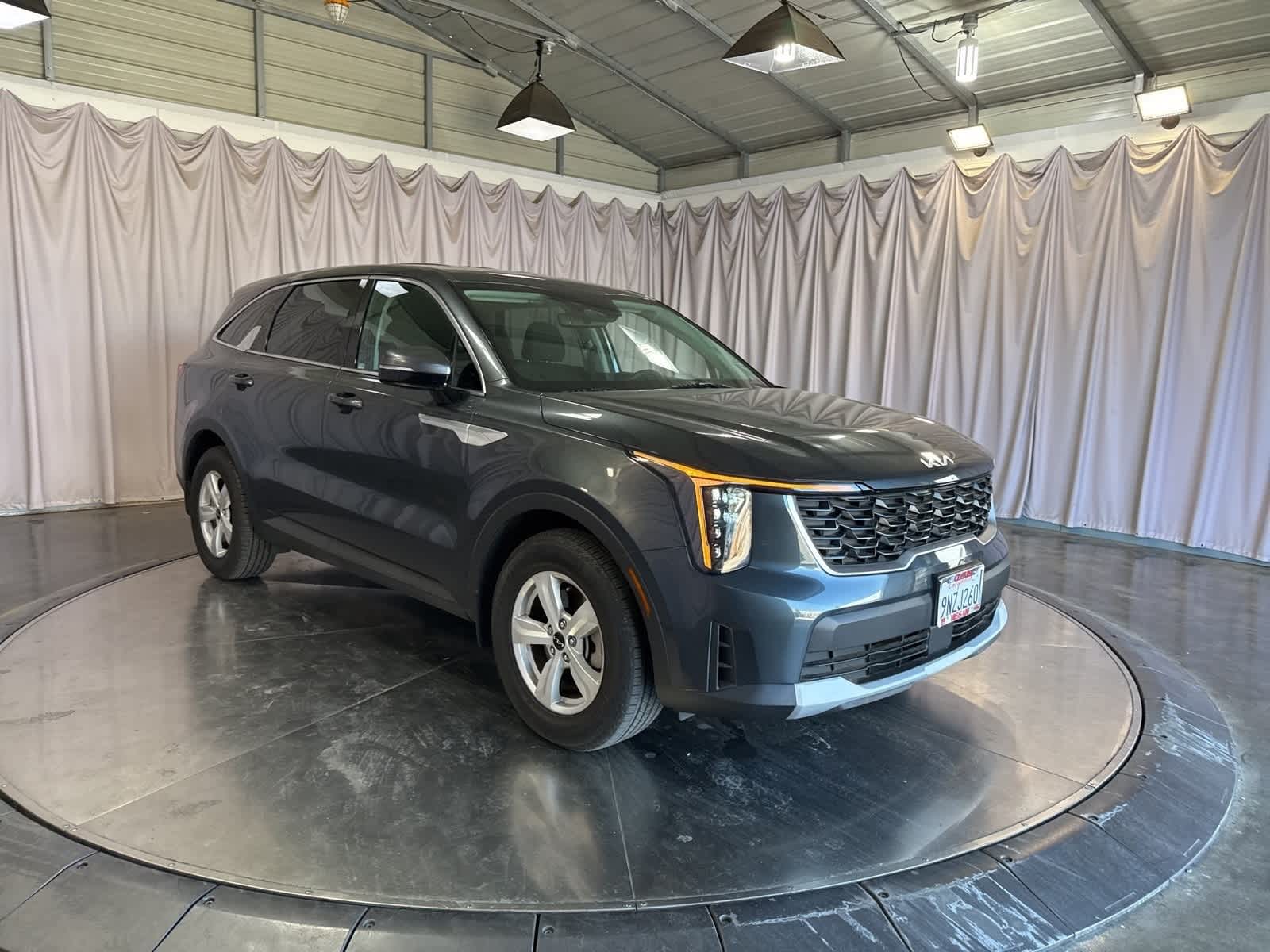 Thumbnail: 2024 Kia Sorento - 10