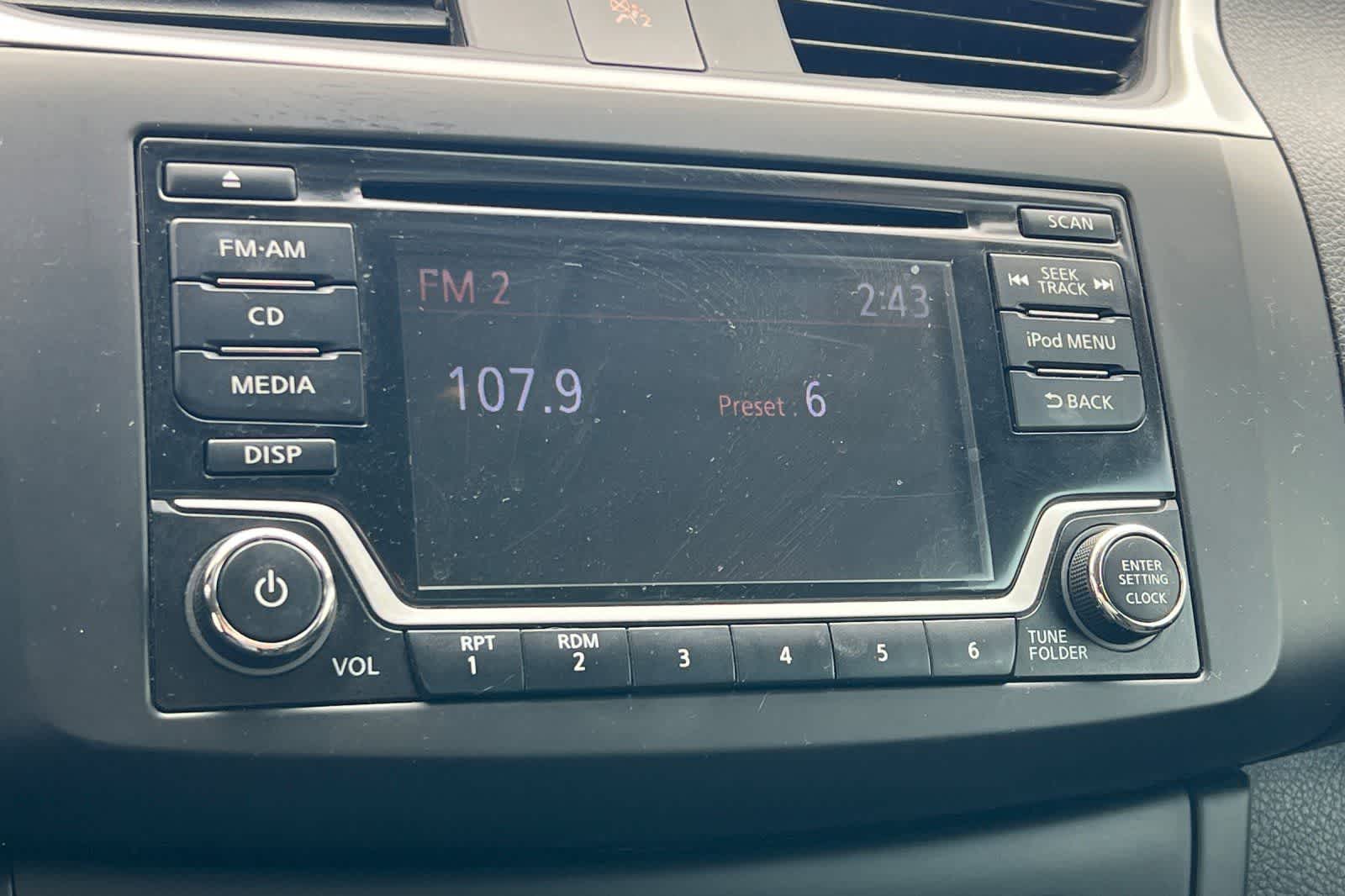 Thumbnail: 2018 Nissan Sentra - 19