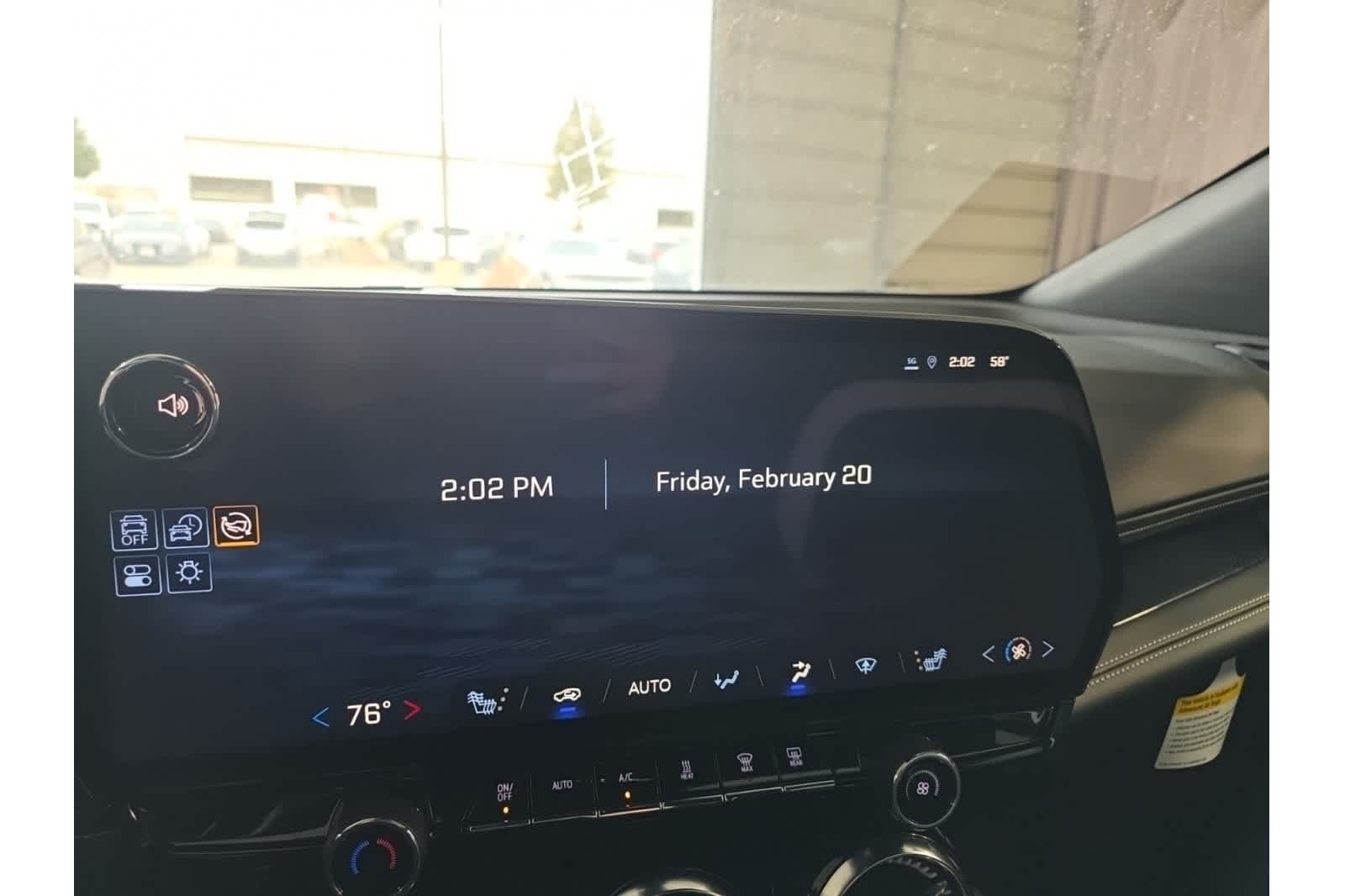 Thumbnail: 2025 Chevrolet Blazer EV - 22