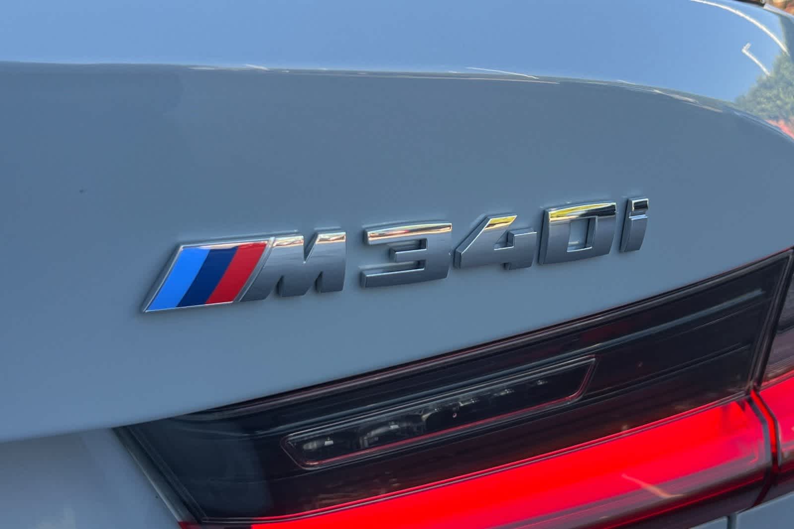 Thumbnail: 2023 BMW 3 Series - 15