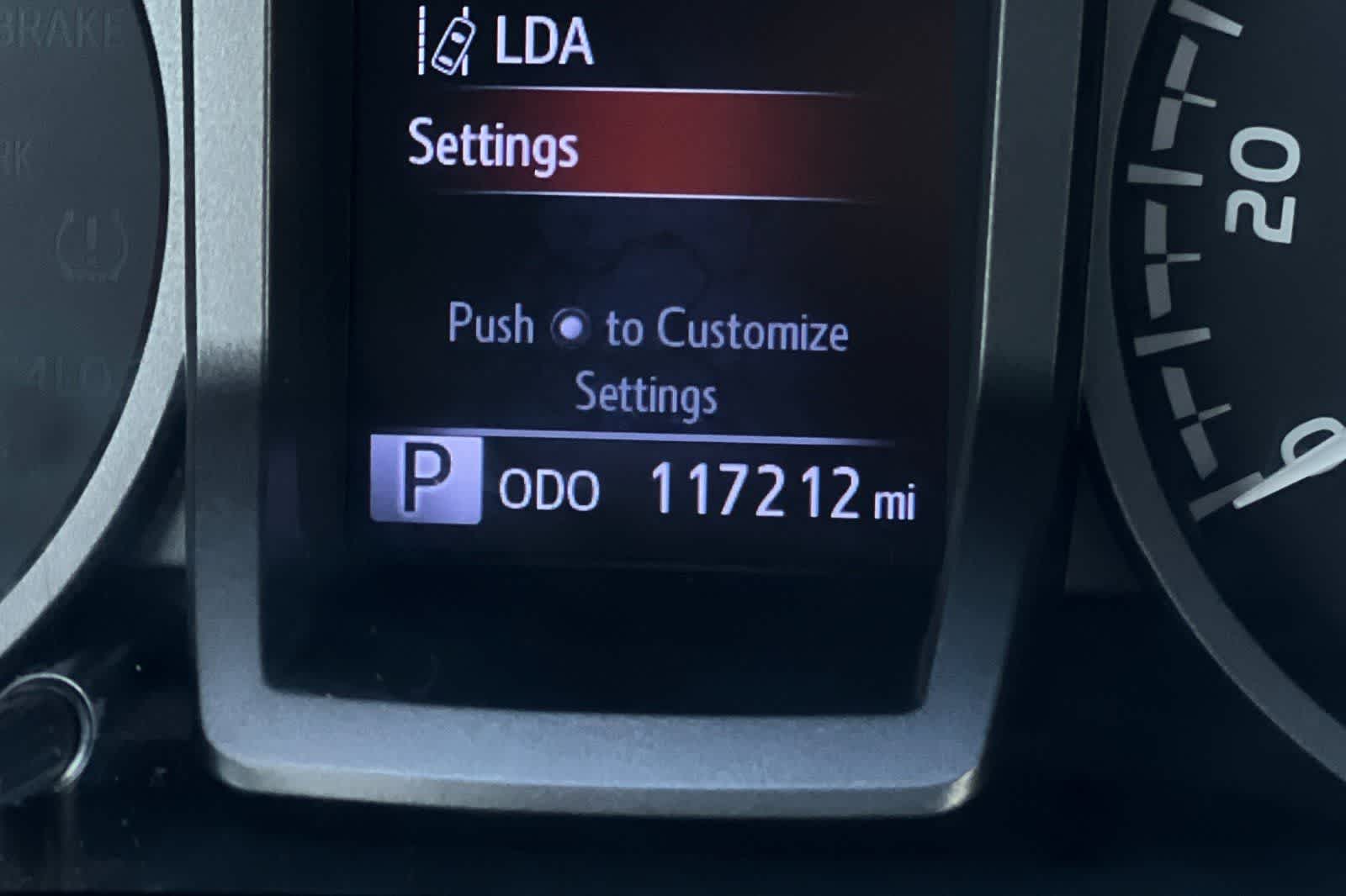 Thumbnail: 2019 Toyota Tacoma - 24