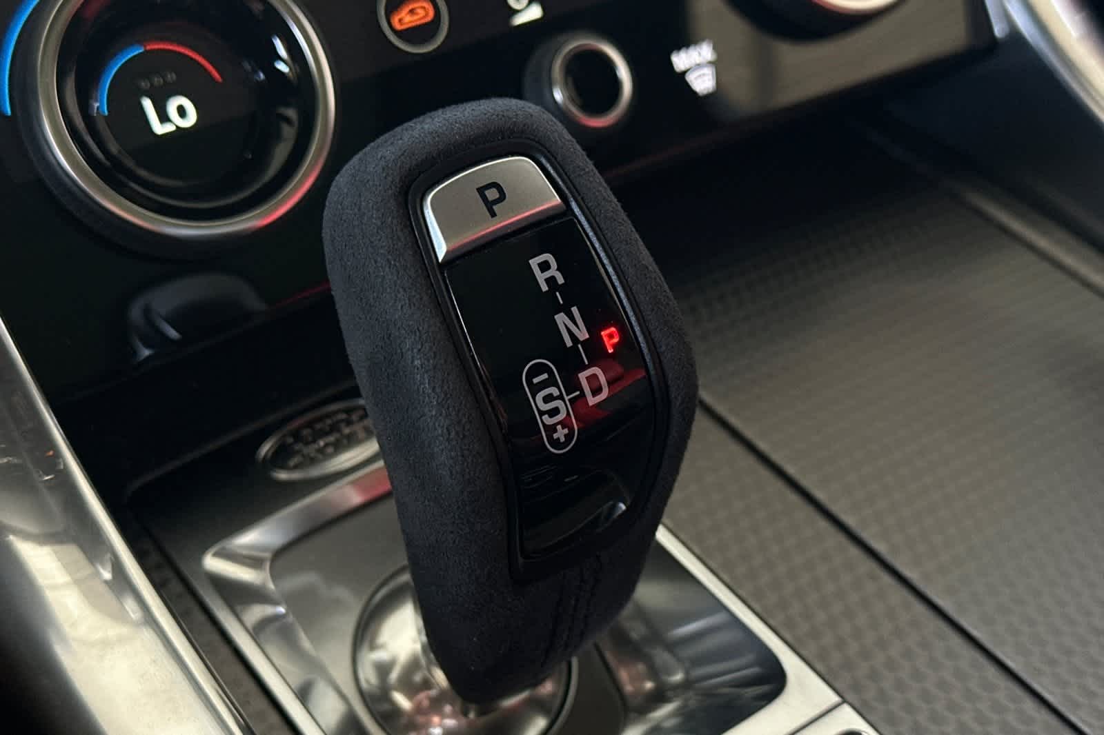 Thumbnail: 2021 Land Rover Range Rover Sport - 24