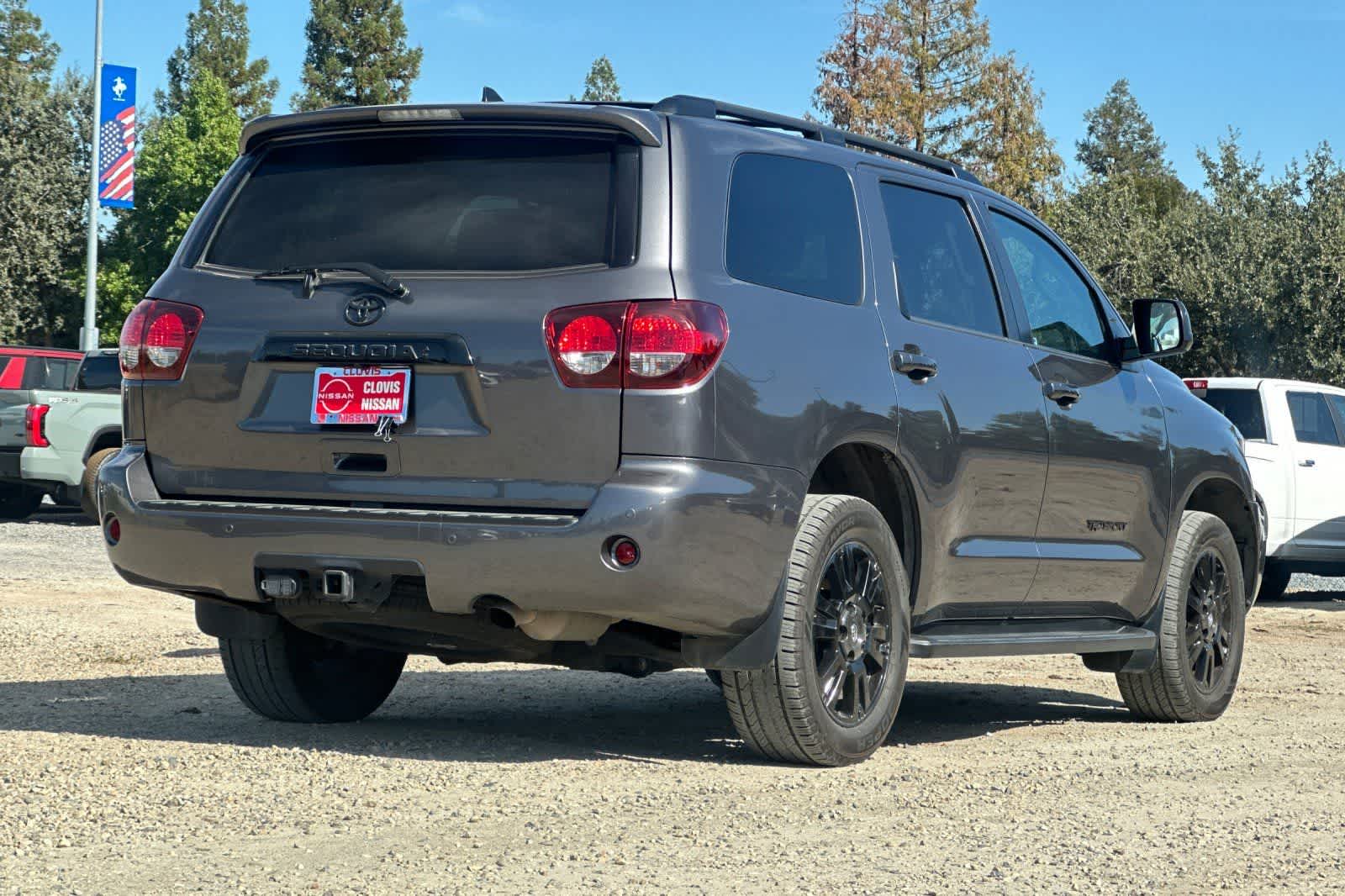 Thumbnail: 2021 Toyota Sequoia - 3