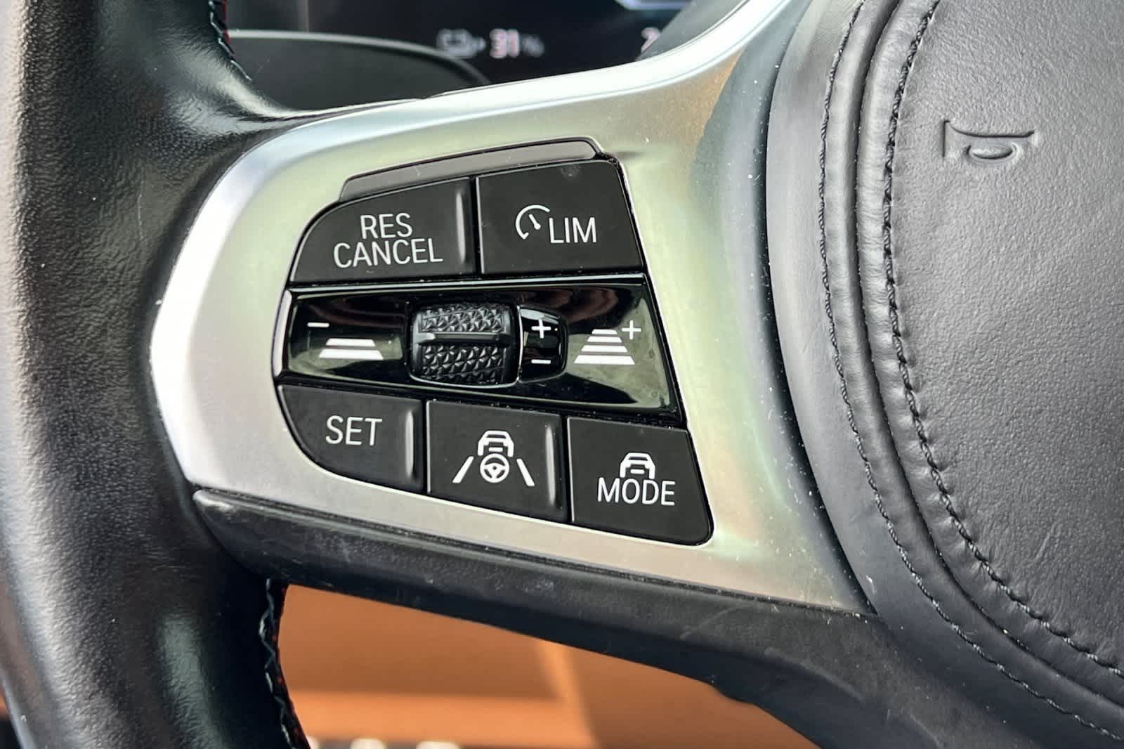 Thumbnail: 2023 BMW i4 - 31