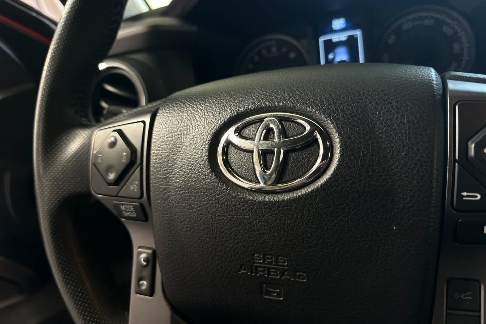 Thumbnail: 2022 Toyota Tacoma - 29