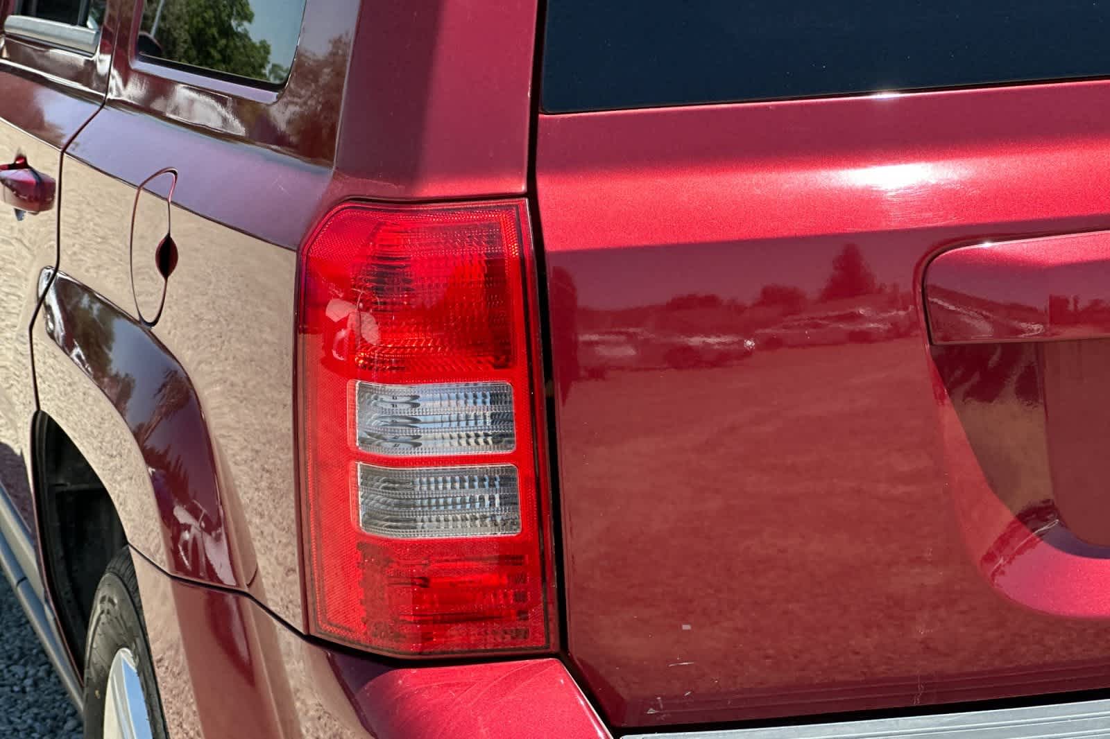 Thumbnail: 2014 Jeep Patriot - 13