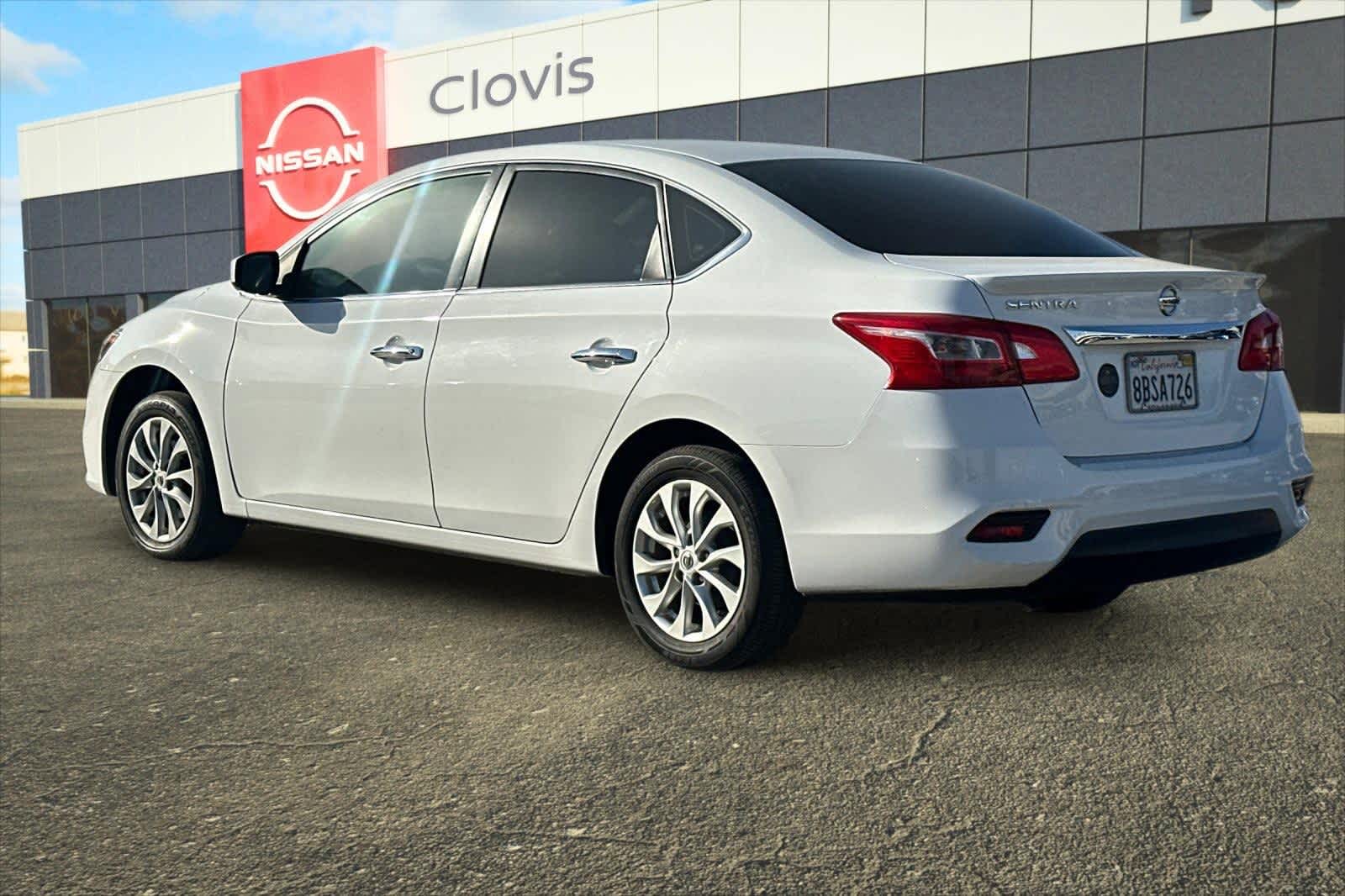 Thumbnail: 2017 Nissan Sentra - 7