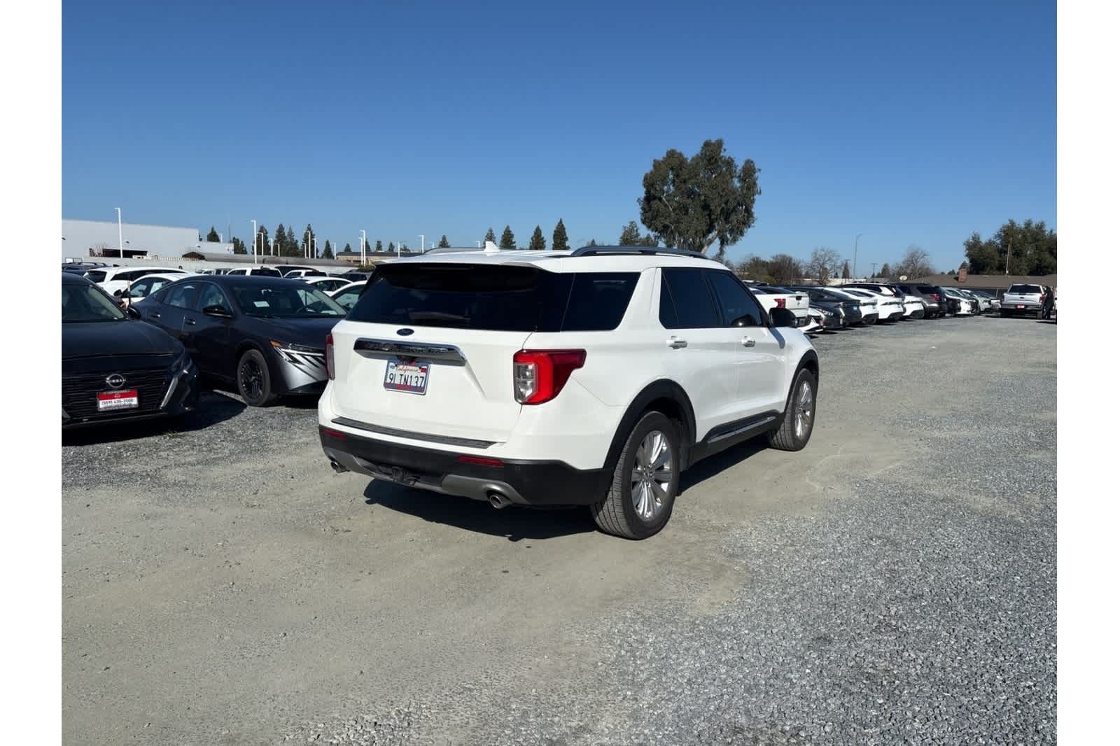 Thumbnail: 2020 Ford Explorer - 7