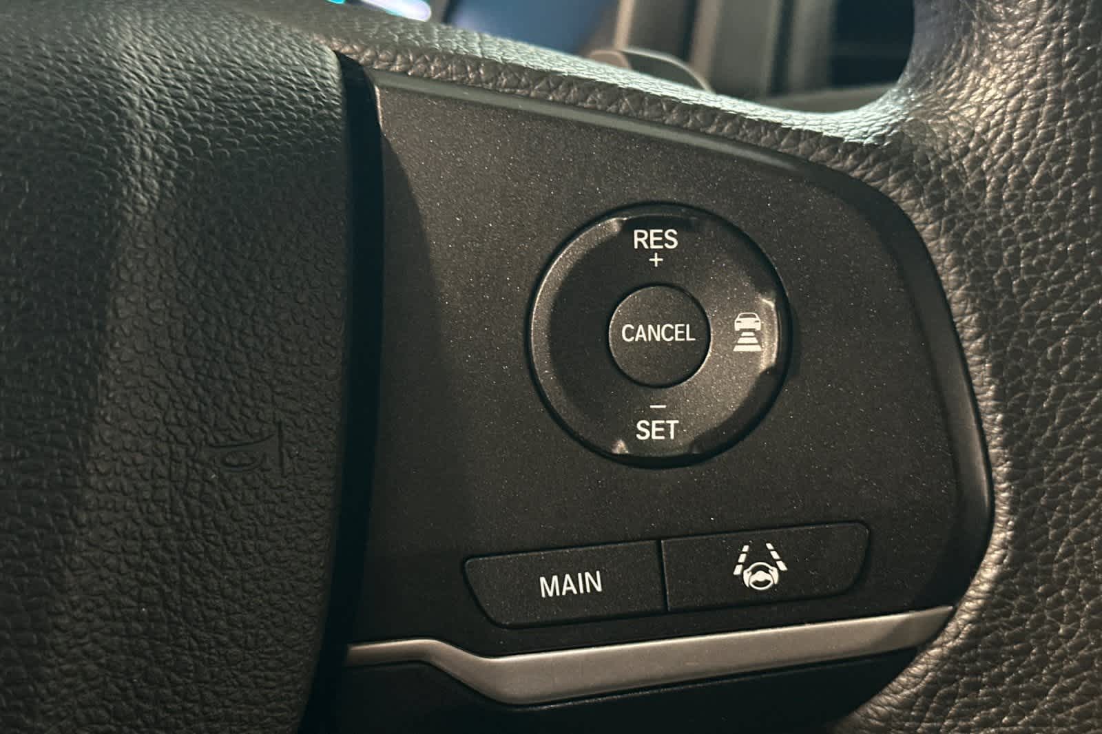 Thumbnail: 2018 Honda Odyssey - 30