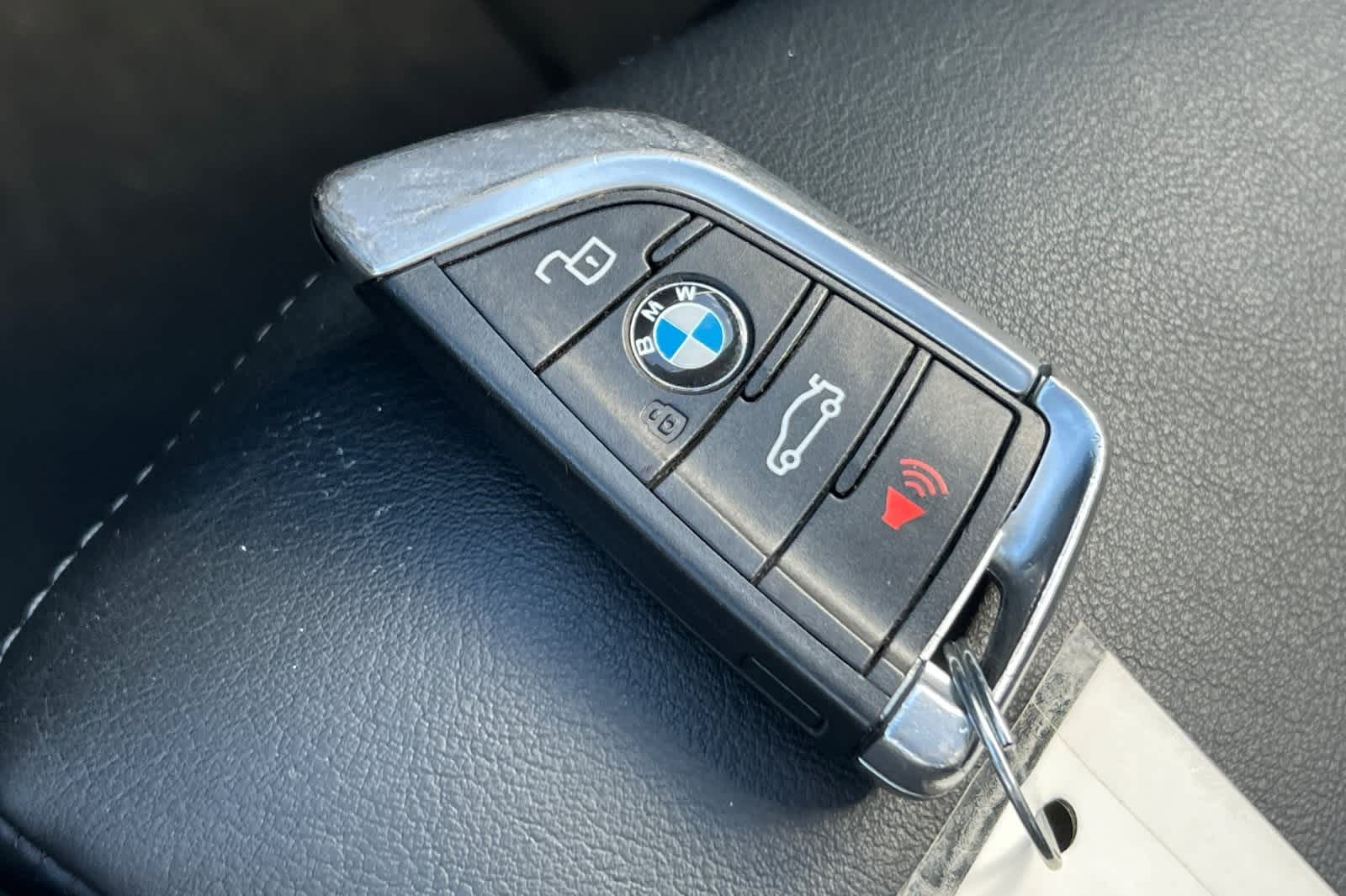 Thumbnail: 2021 BMW X4 - 23