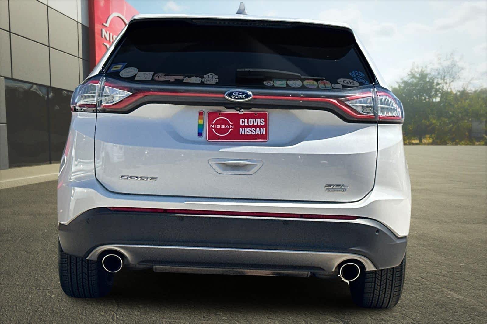 Thumbnail: 2016 Ford Edge - 8