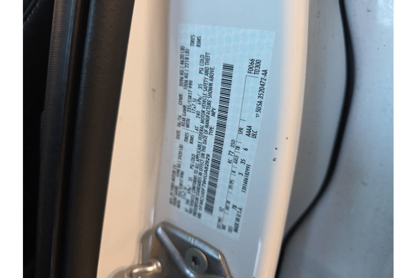 Thumbnail: 2017 Ford Escape - 20