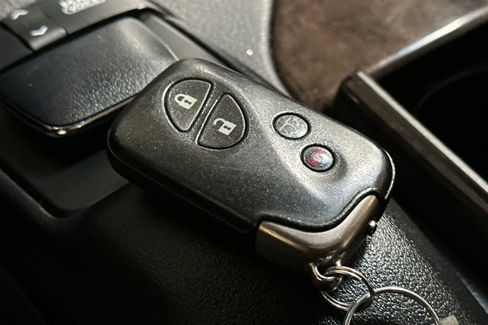 Thumbnail: 2014 Lexus RX - 27