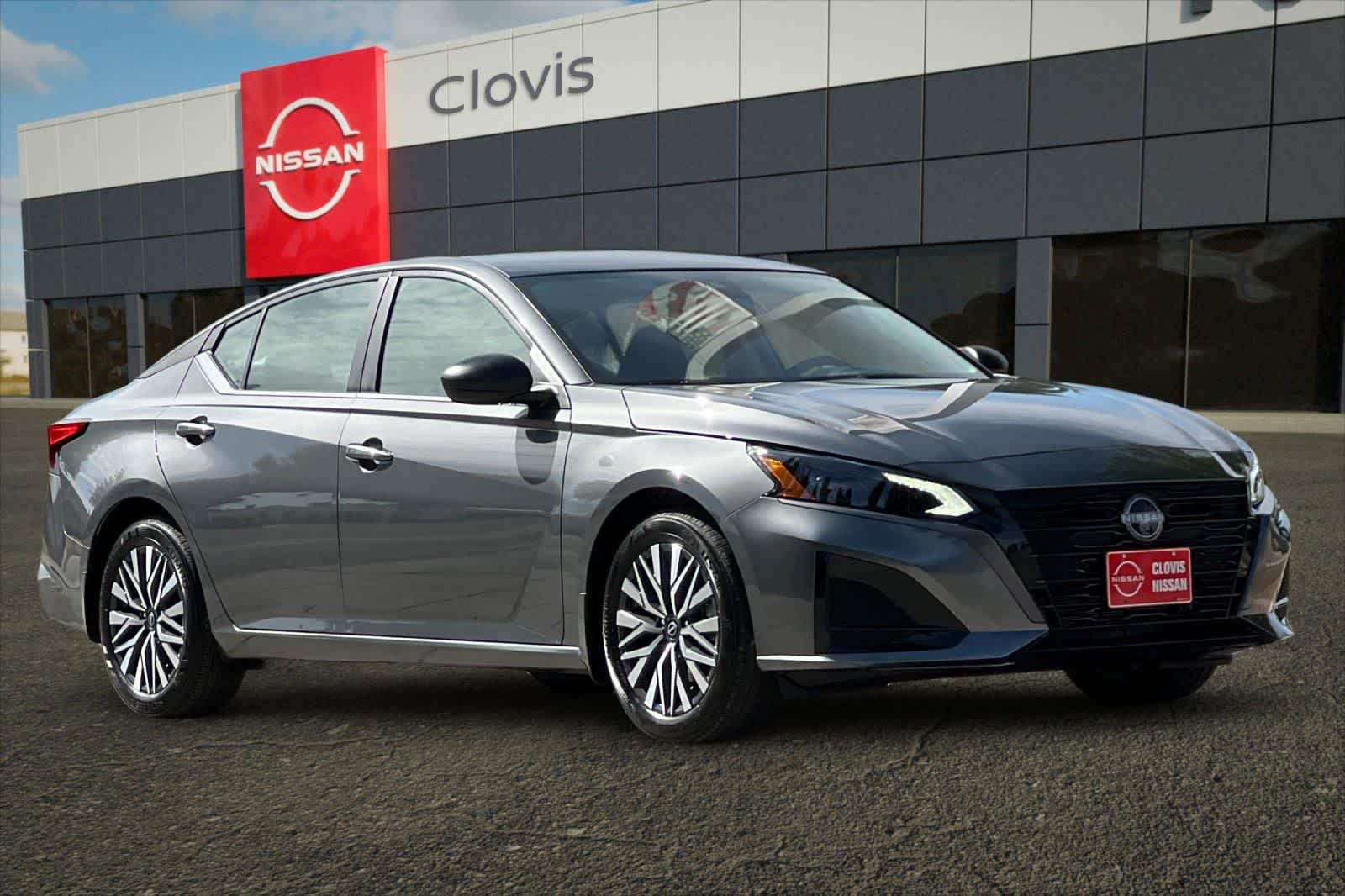 Thumbnail: 2026 Nissan Altima - 10