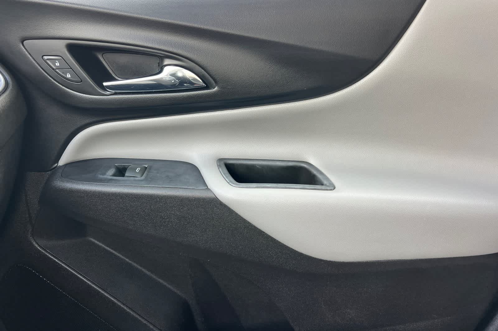 Thumbnail: 2019 Chevrolet Equinox - 21