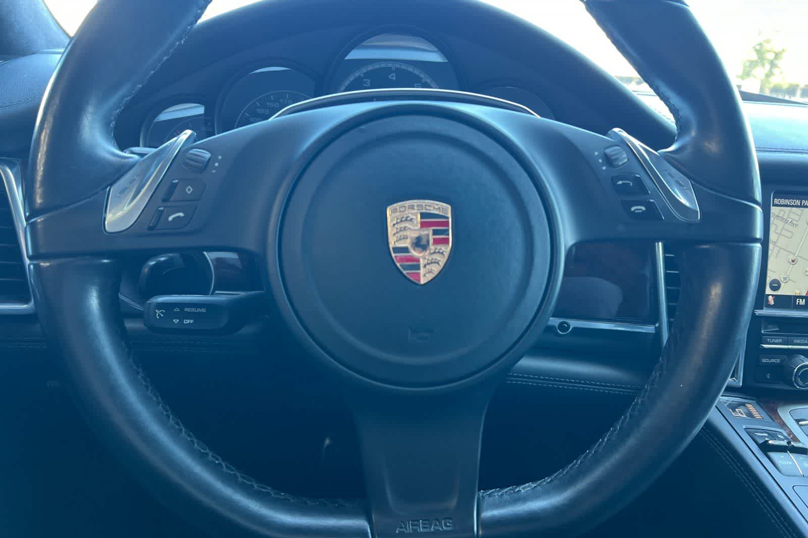 Thumbnail: 2013 Porsche Panamera - 25