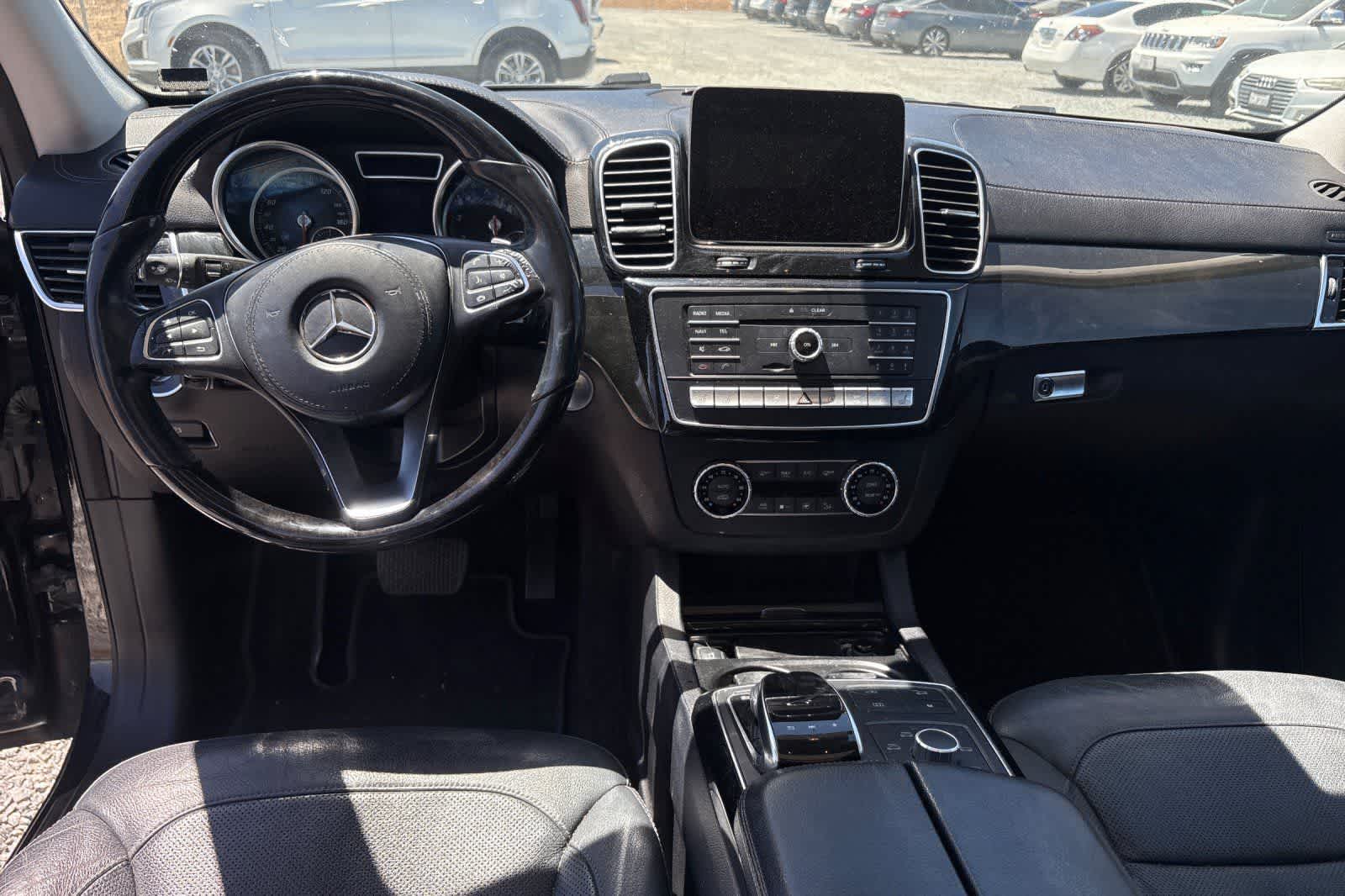 Thumbnail: 2018 Mercedes-Benz GLS - 4